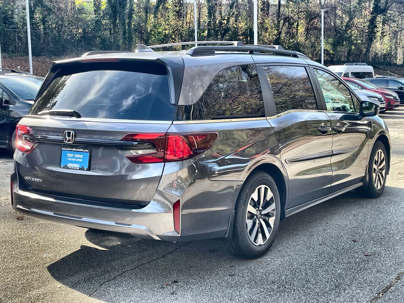 Thumbnail: 2026 Honda Odyssey - 4