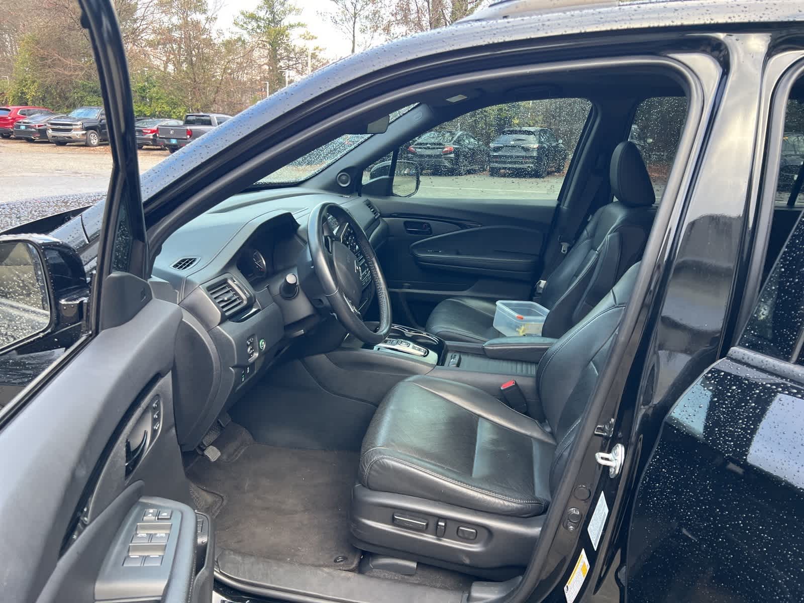 Thumbnail: 2022 Honda Passport - 17