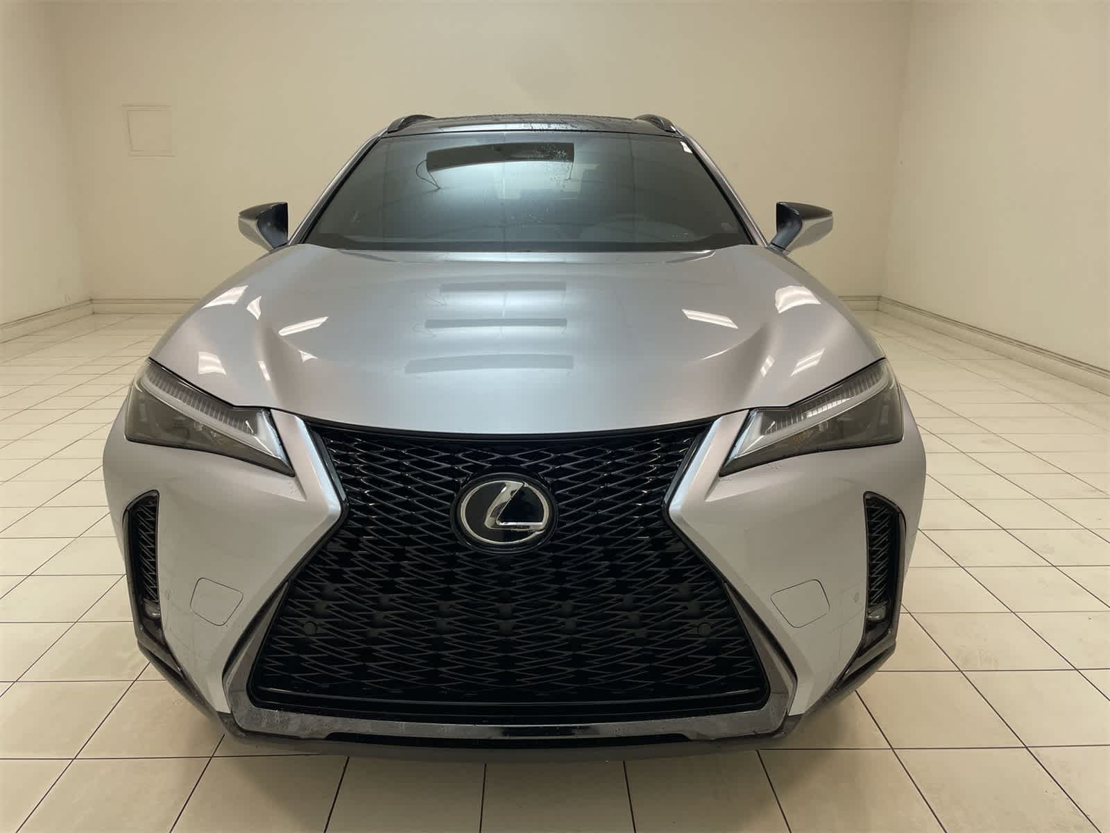 Thumbnail: 2025 Lexus UX - 24