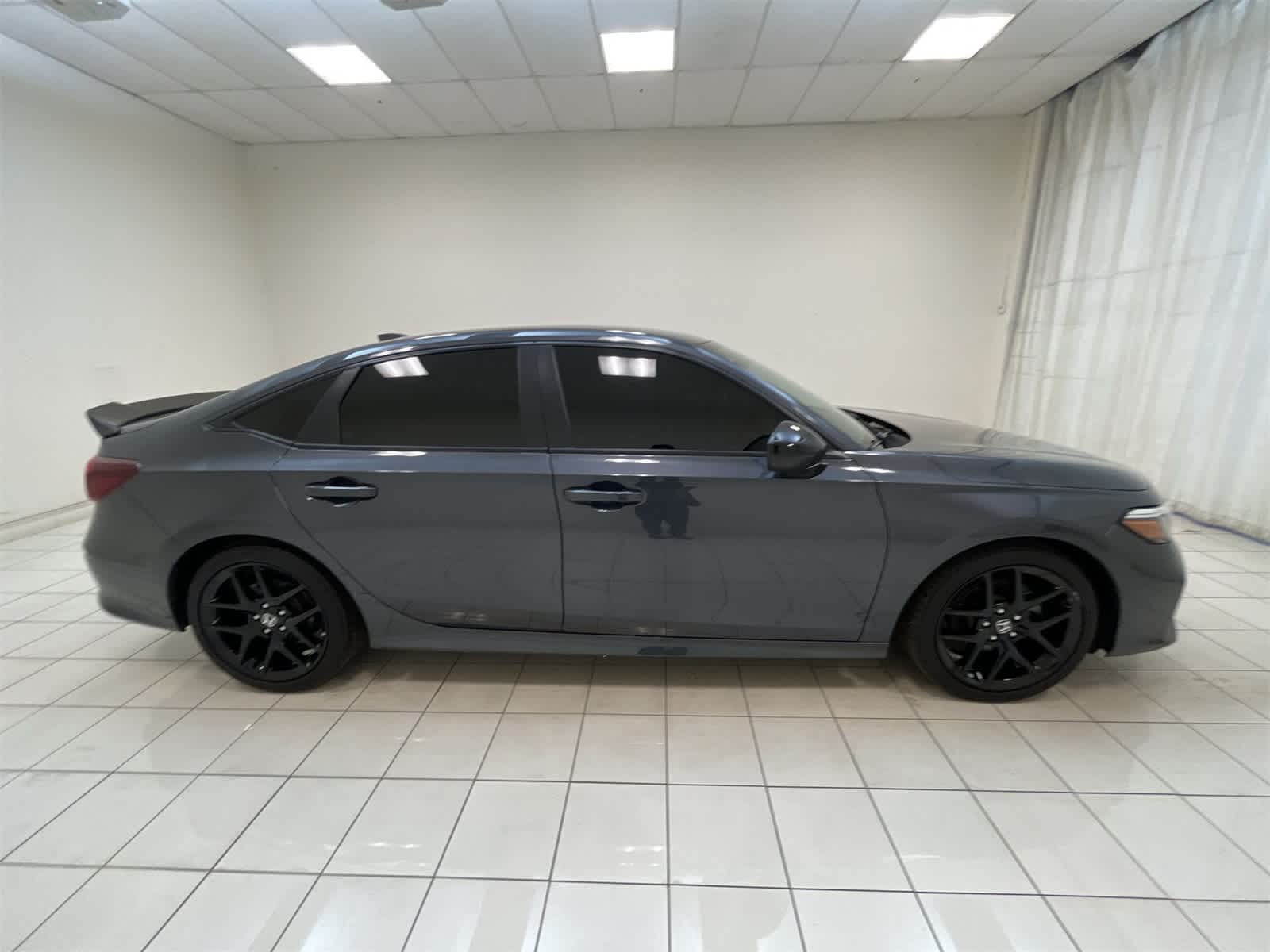 Thumbnail: 2025 Honda Civic - 24