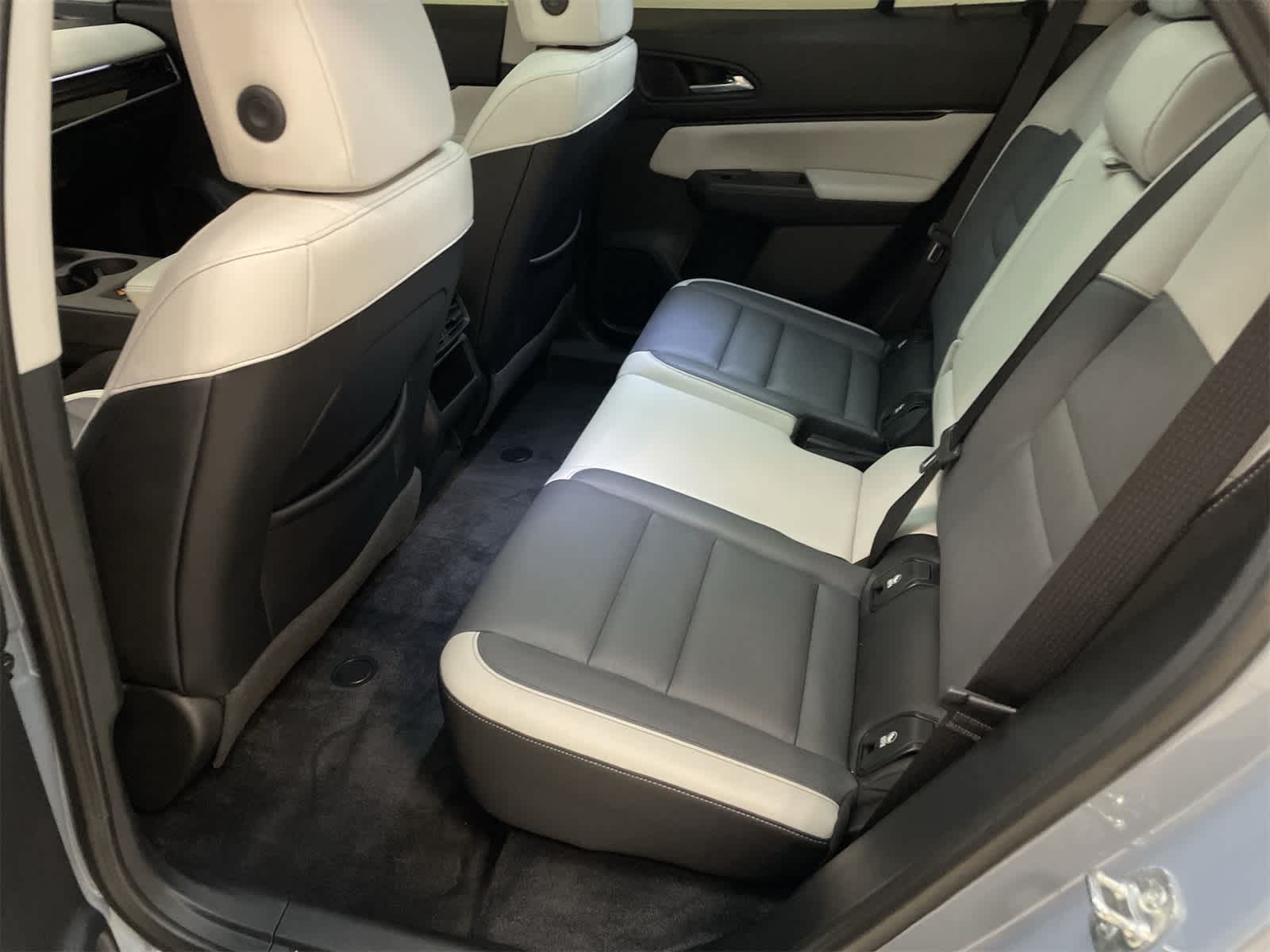 Thumbnail: 2024 Honda Prologue - 22