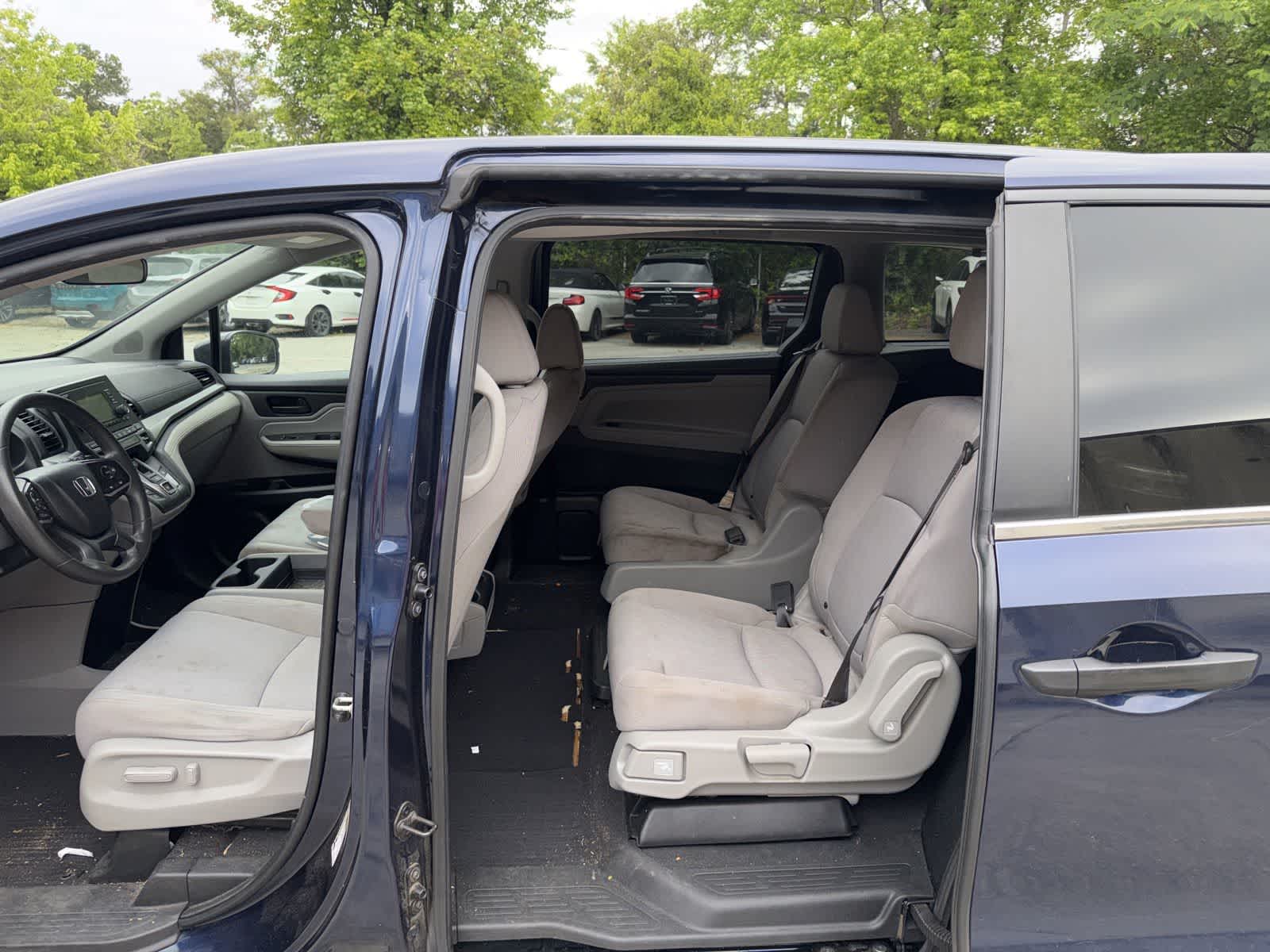 Thumbnail: 2021 Honda Odyssey - 14