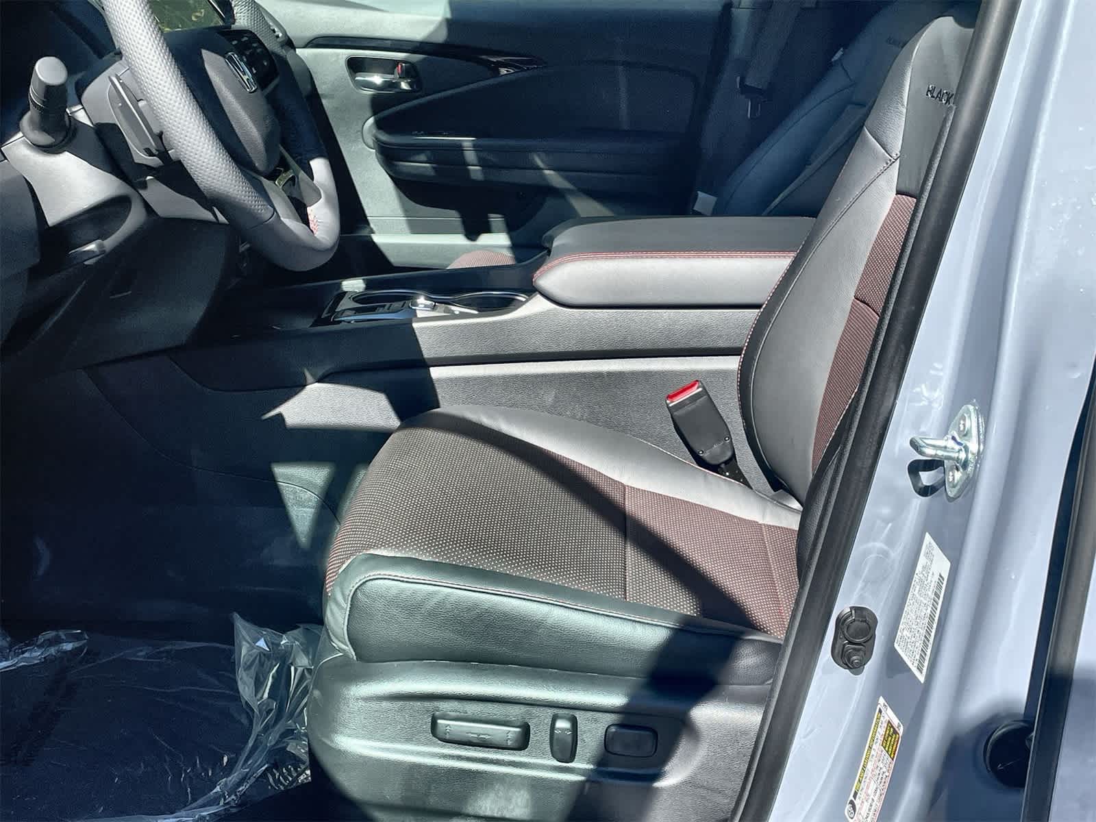 Thumbnail: 2026 Honda Ridgeline - 12