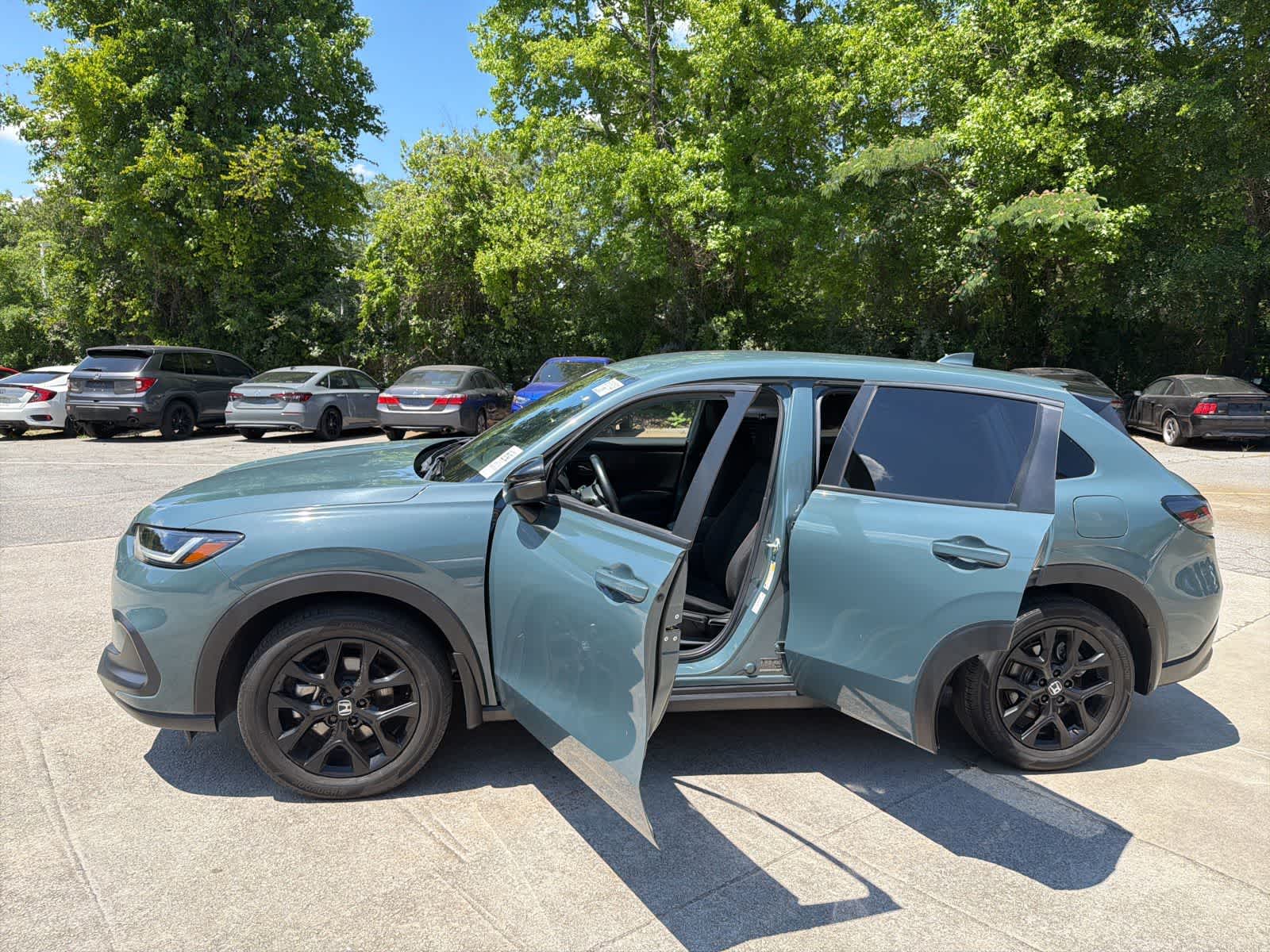 Thumbnail: 2025 Honda HR-V - 19