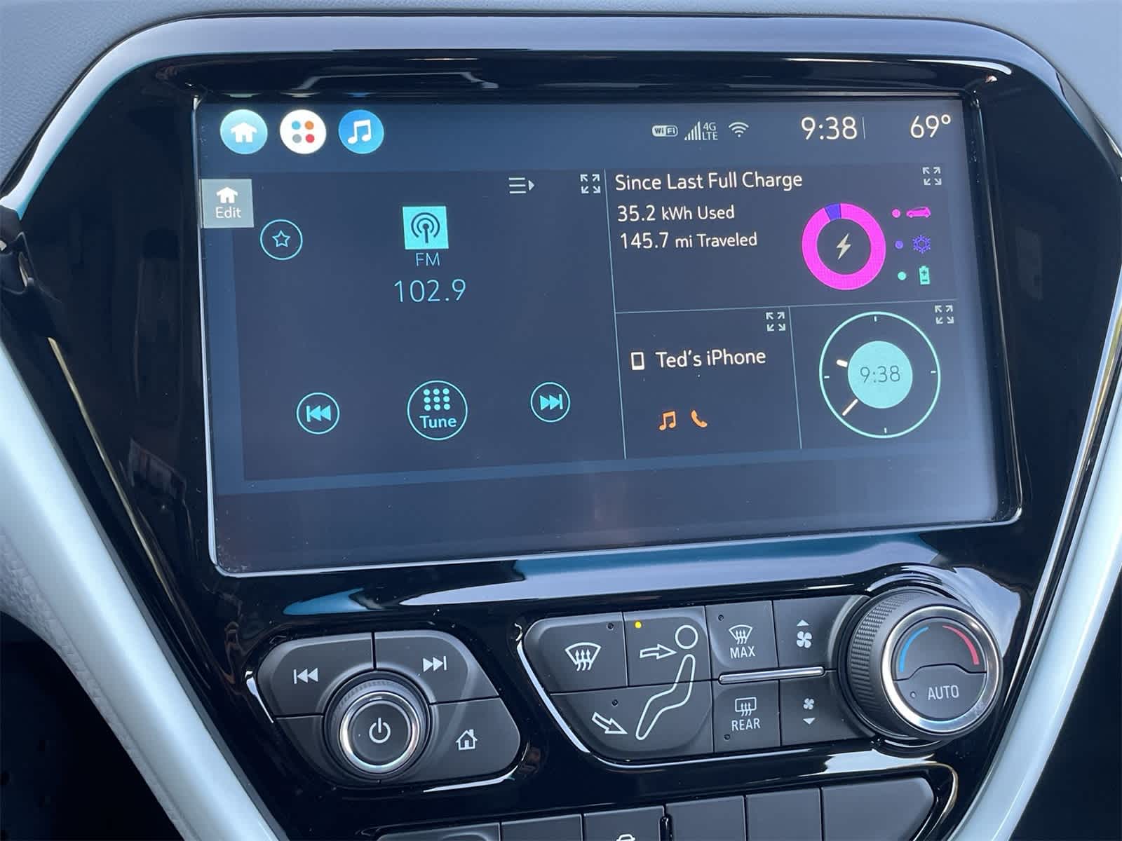 Thumbnail: 2021 Chevrolet Bolt EV - 4