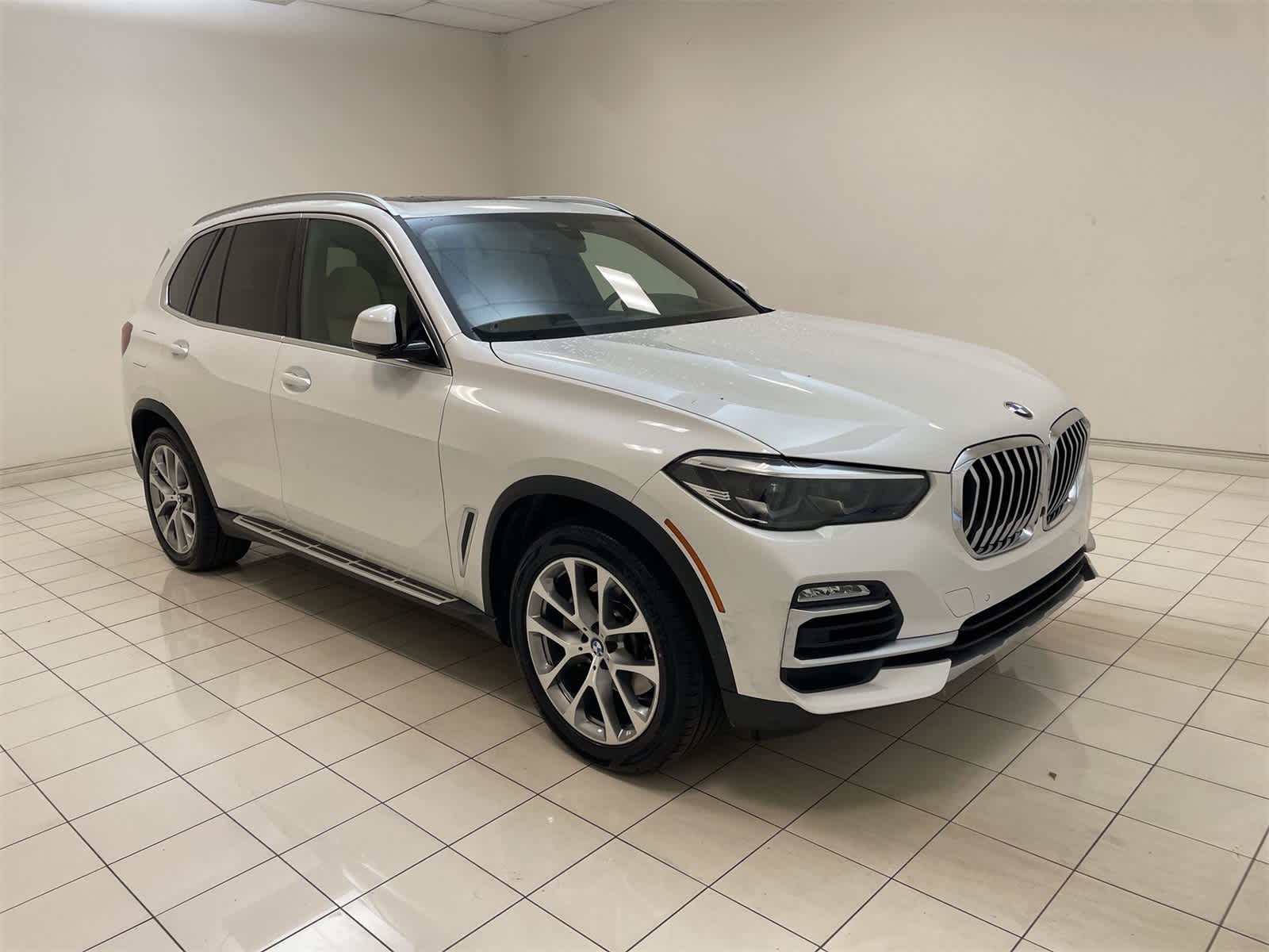 Thumbnail: 2021 BMW X5 - 28