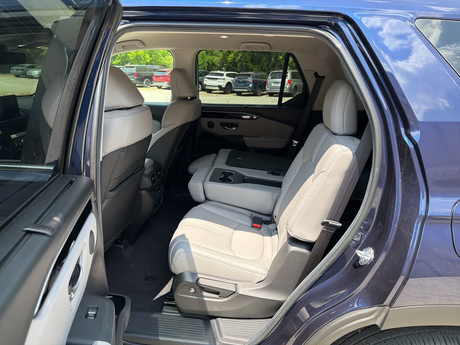 Thumbnail: 2025 Honda Pilot - 15