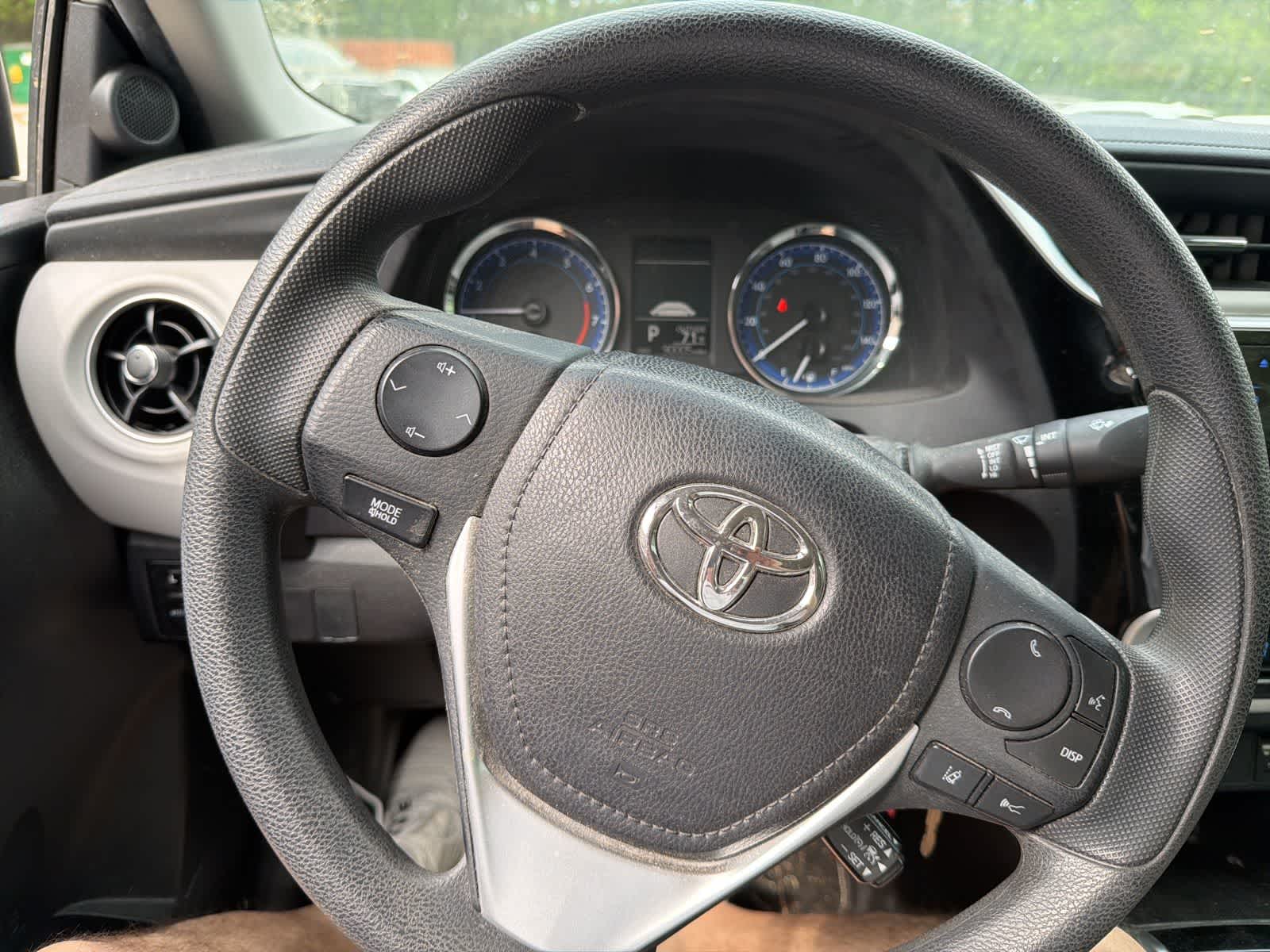 Thumbnail: 2018 Toyota Corolla - 21