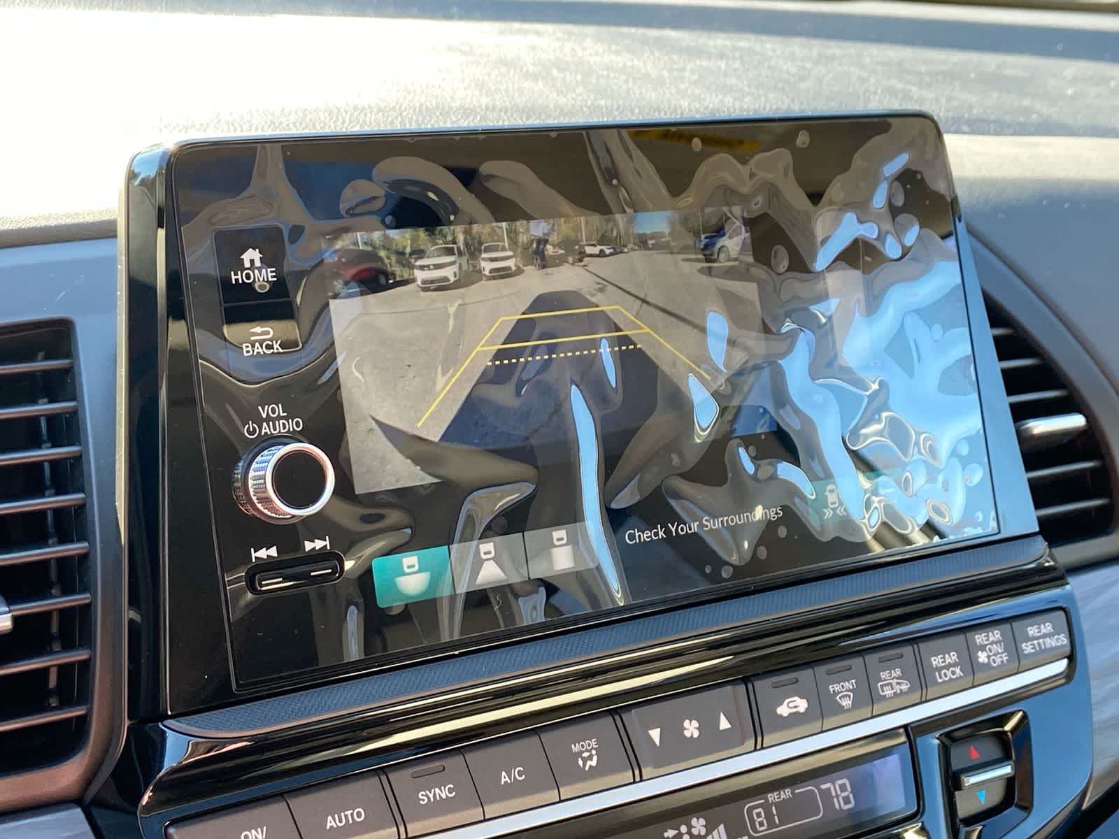 Thumbnail: 2026 Honda Odyssey - 15