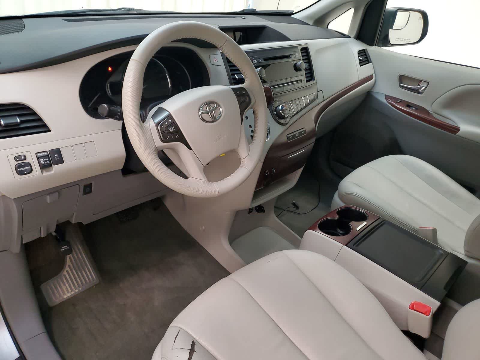 5TDDK3DC9DS055261
