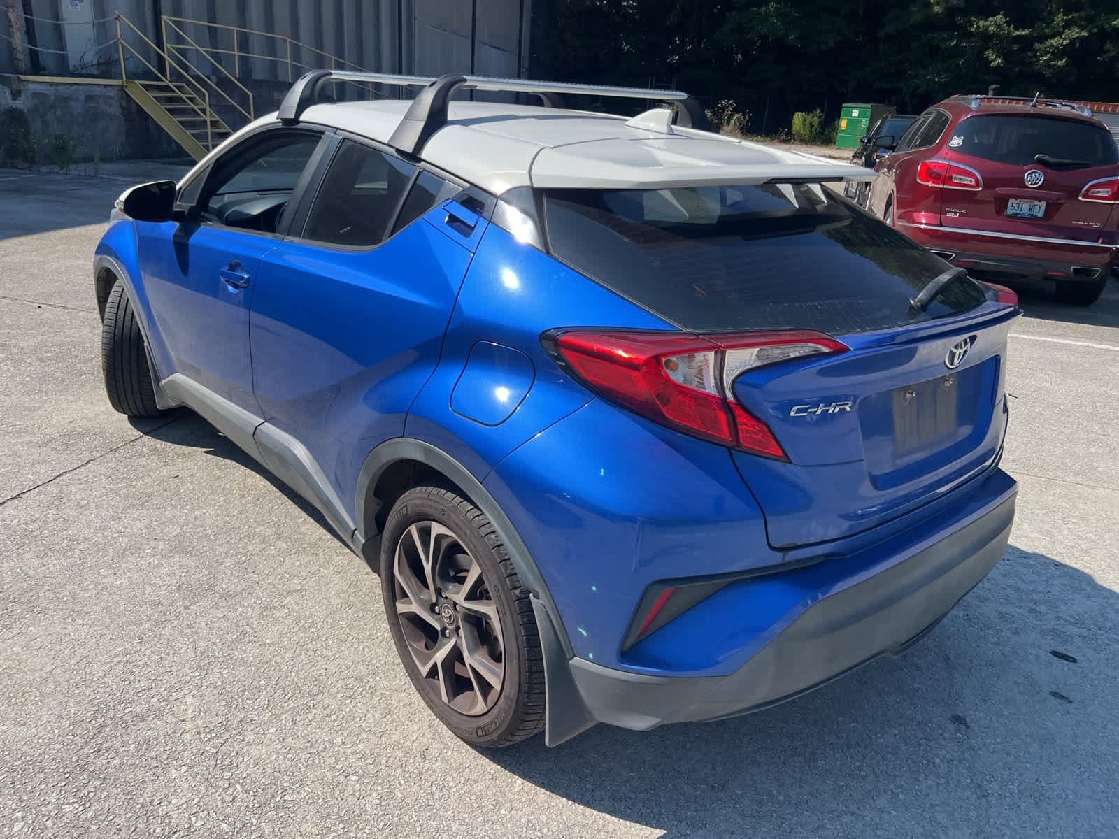 Thumbnail: 2018 Toyota C-HR - 8