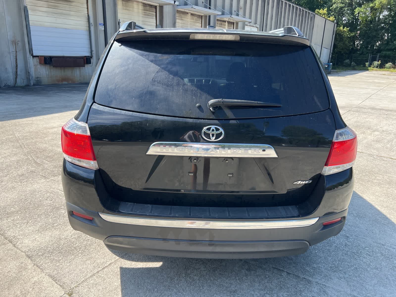 Thumbnail: 2013 Toyota Highlander - 9