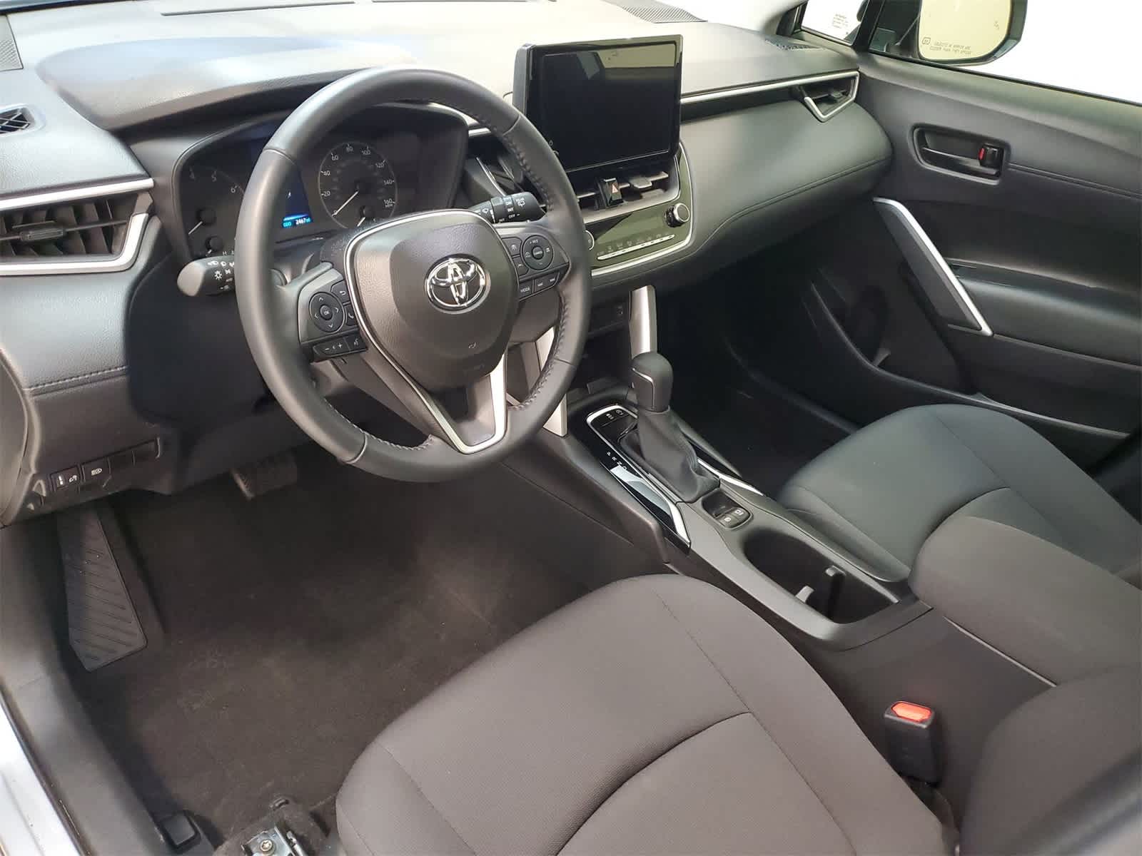 Thumbnail: 2024 Toyota Corolla Cross - 2