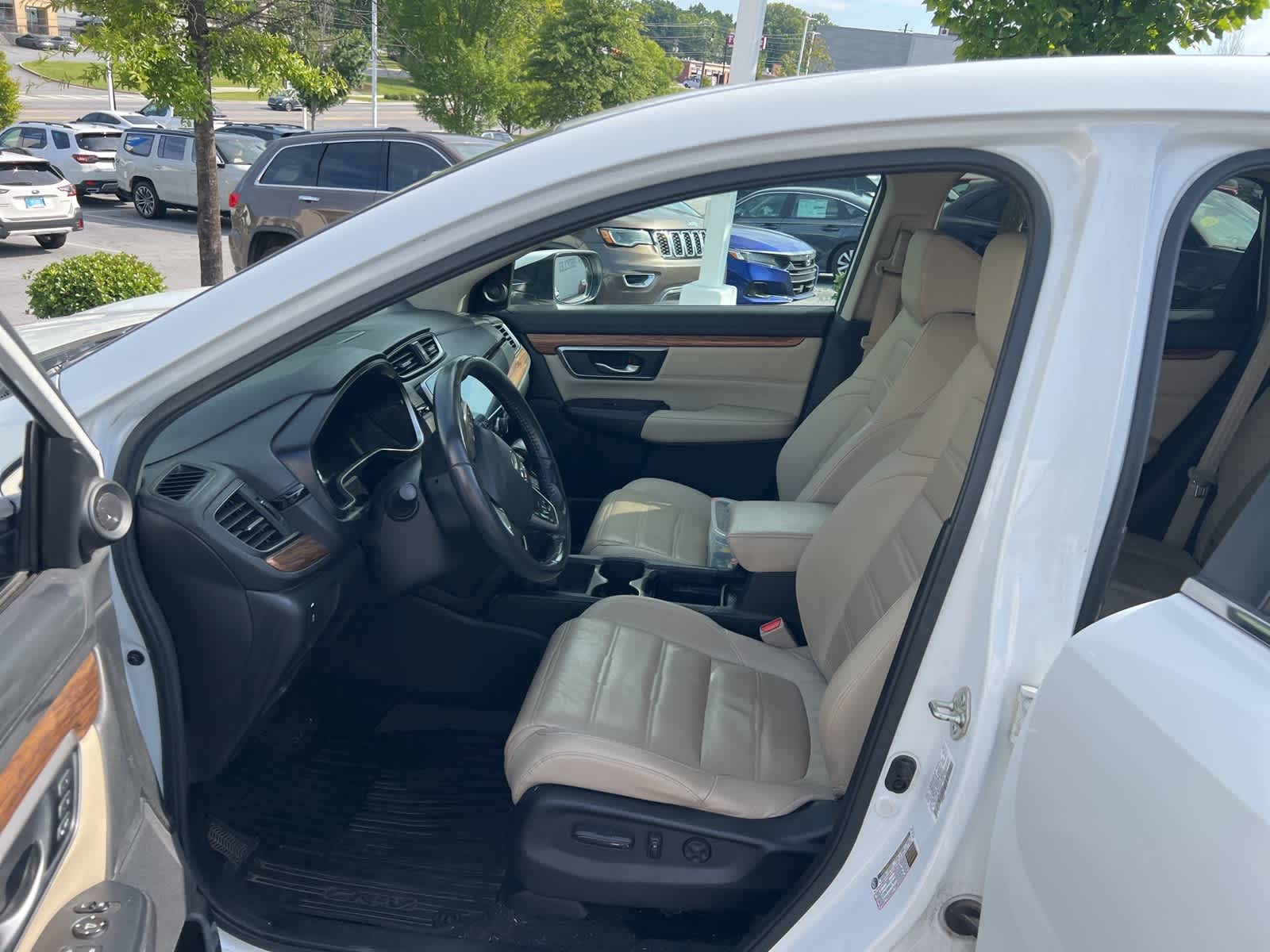 Thumbnail: 2019 Honda CR-V - 16