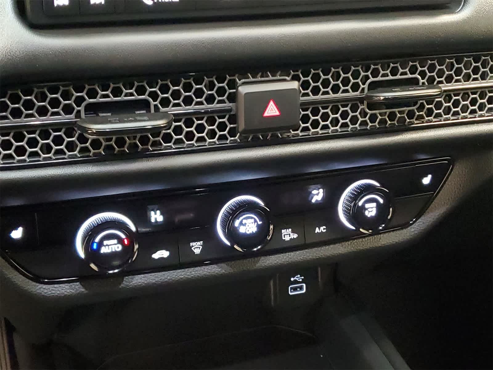 Thumbnail: 2025 Honda HR-V - 29