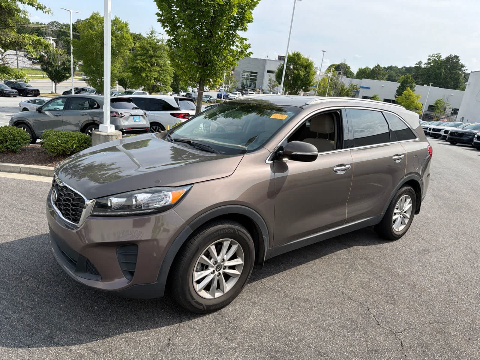 Thumbnail: 2019 Kia Sorento - 5