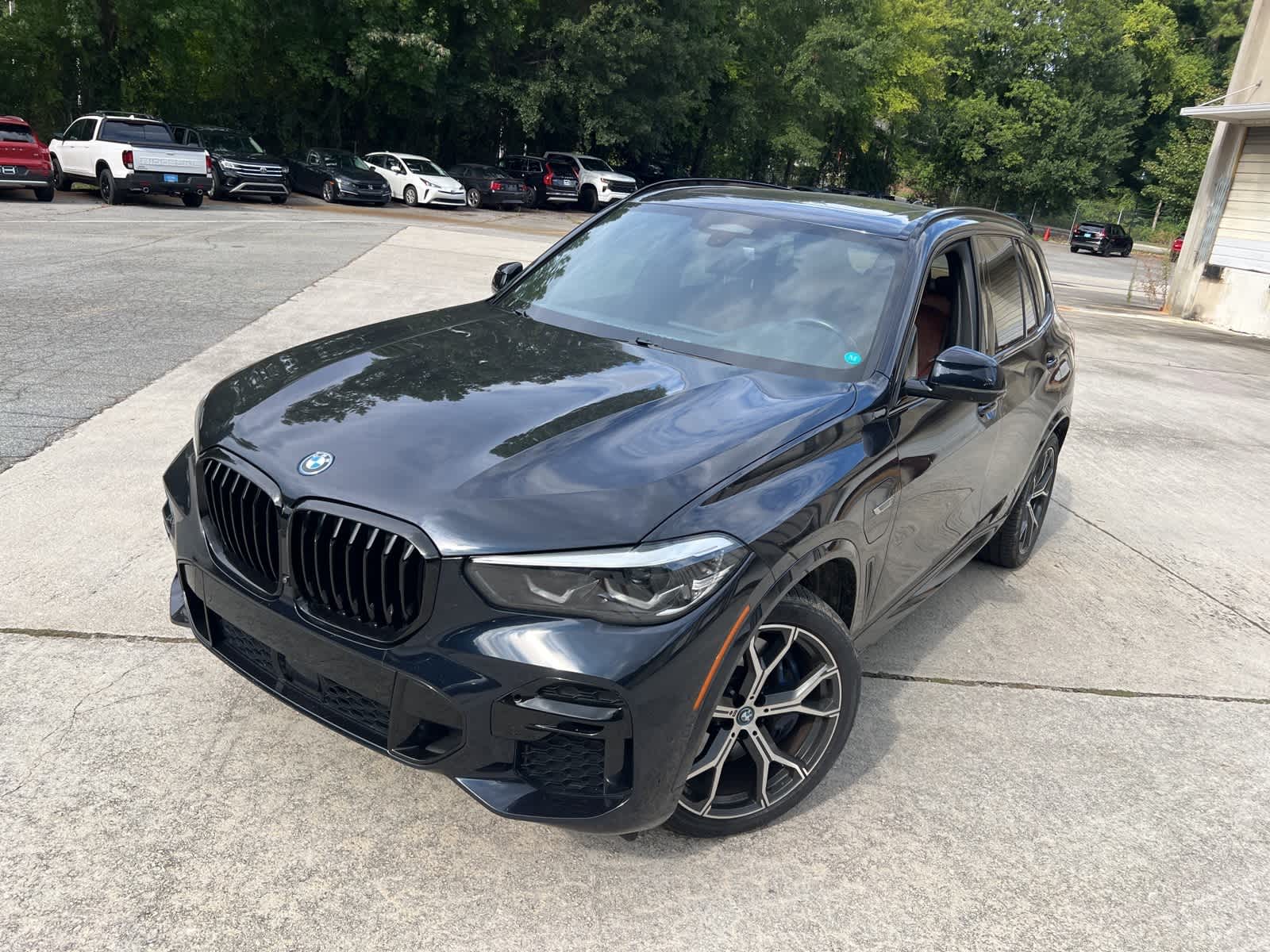 Thumbnail: 2022 BMW X5 - 3