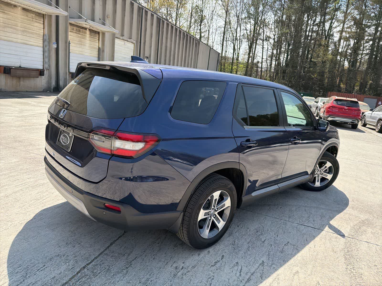 Thumbnail: 2024 Honda Pilot - 10