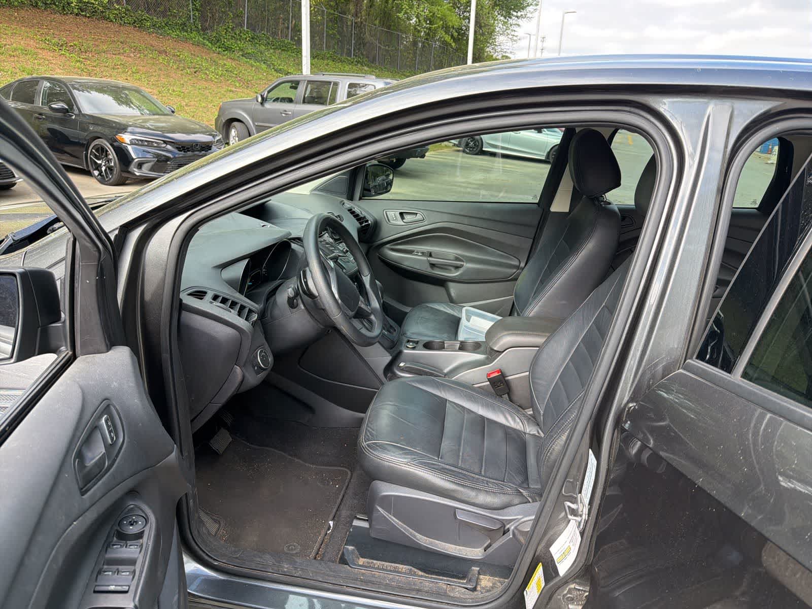 Thumbnail: 2016 Ford Escape - 17