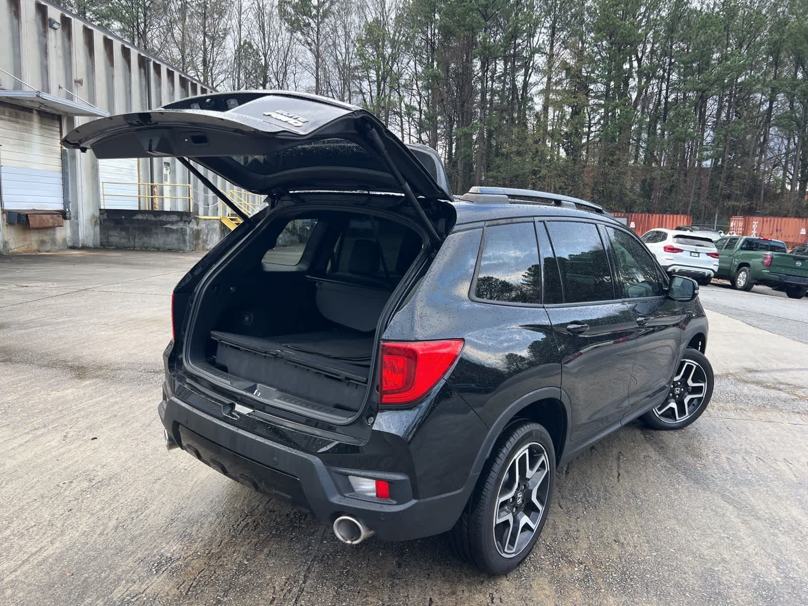 Thumbnail: 2022 Honda Passport - 10