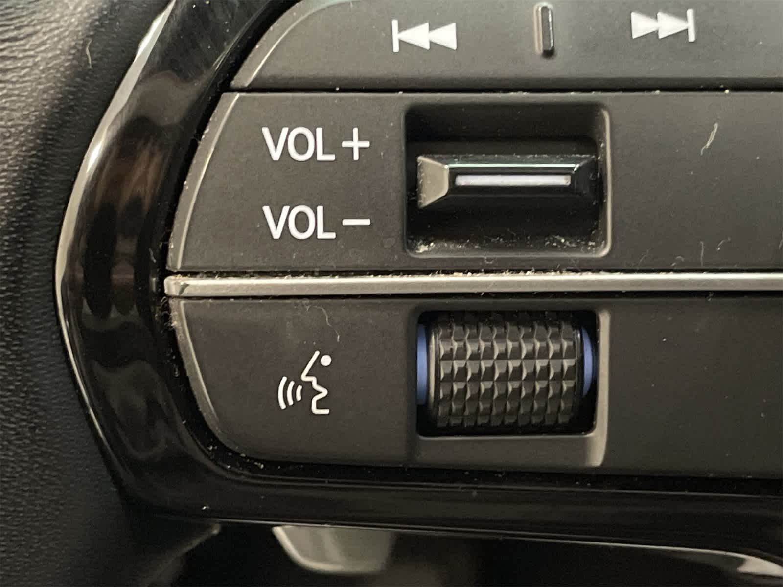 Thumbnail: 2023 Acura Integra - 33