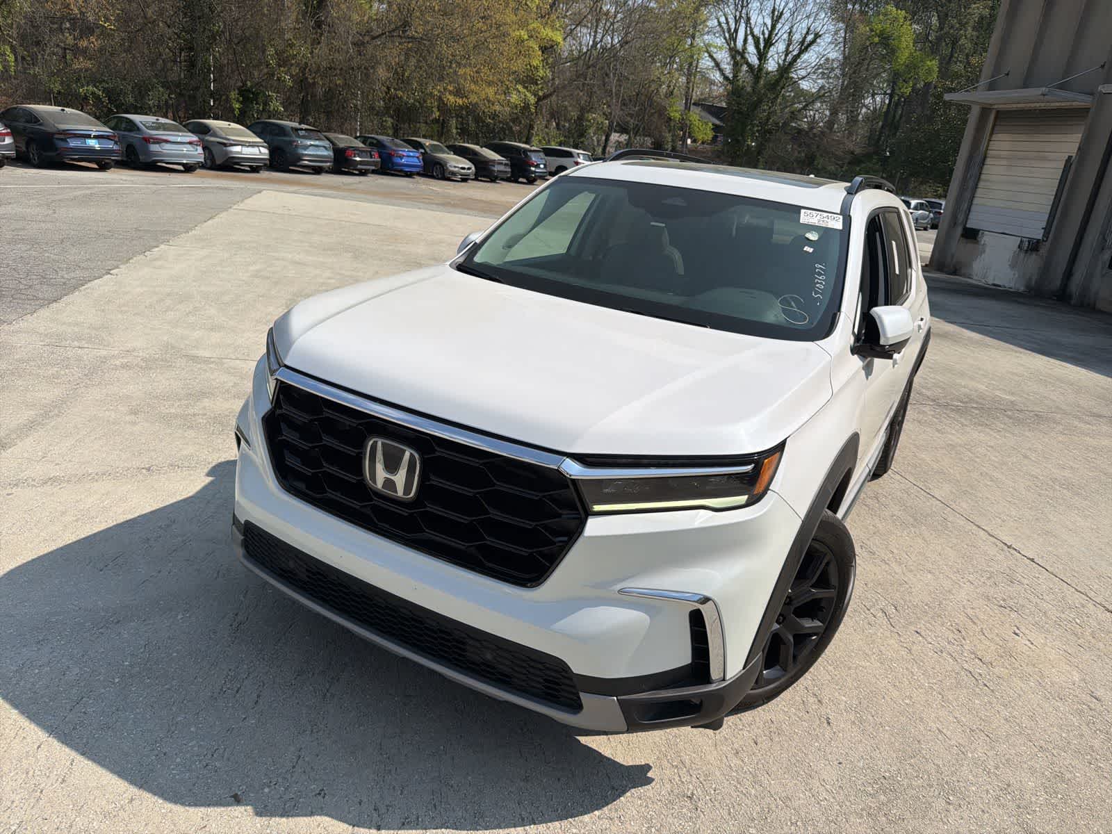 Thumbnail: 2025 Honda Pilot - 3