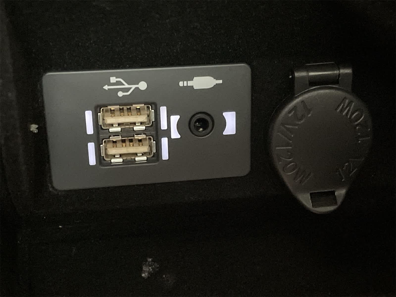 Thumbnail: 2024 Lexus IS - 8