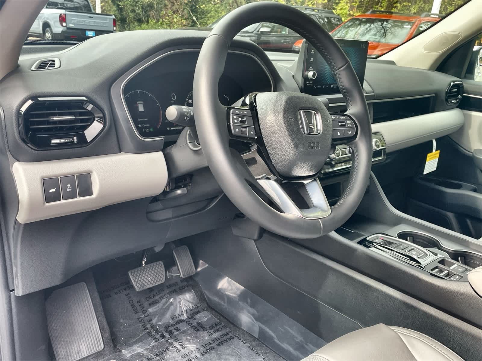 Thumbnail: 2025 Honda Pilot - 13