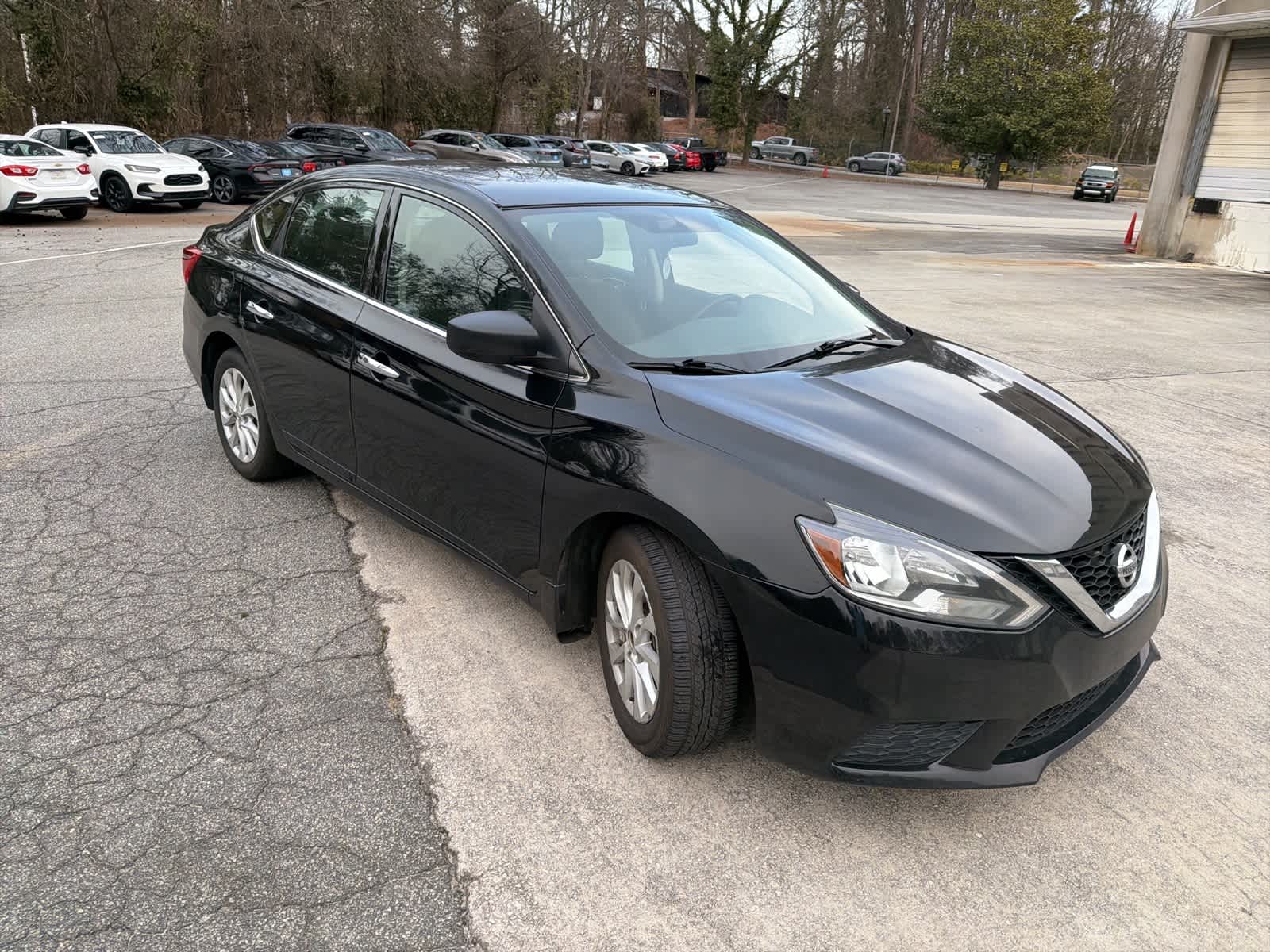 Thumbnail: 2018 Nissan Sentra - 12