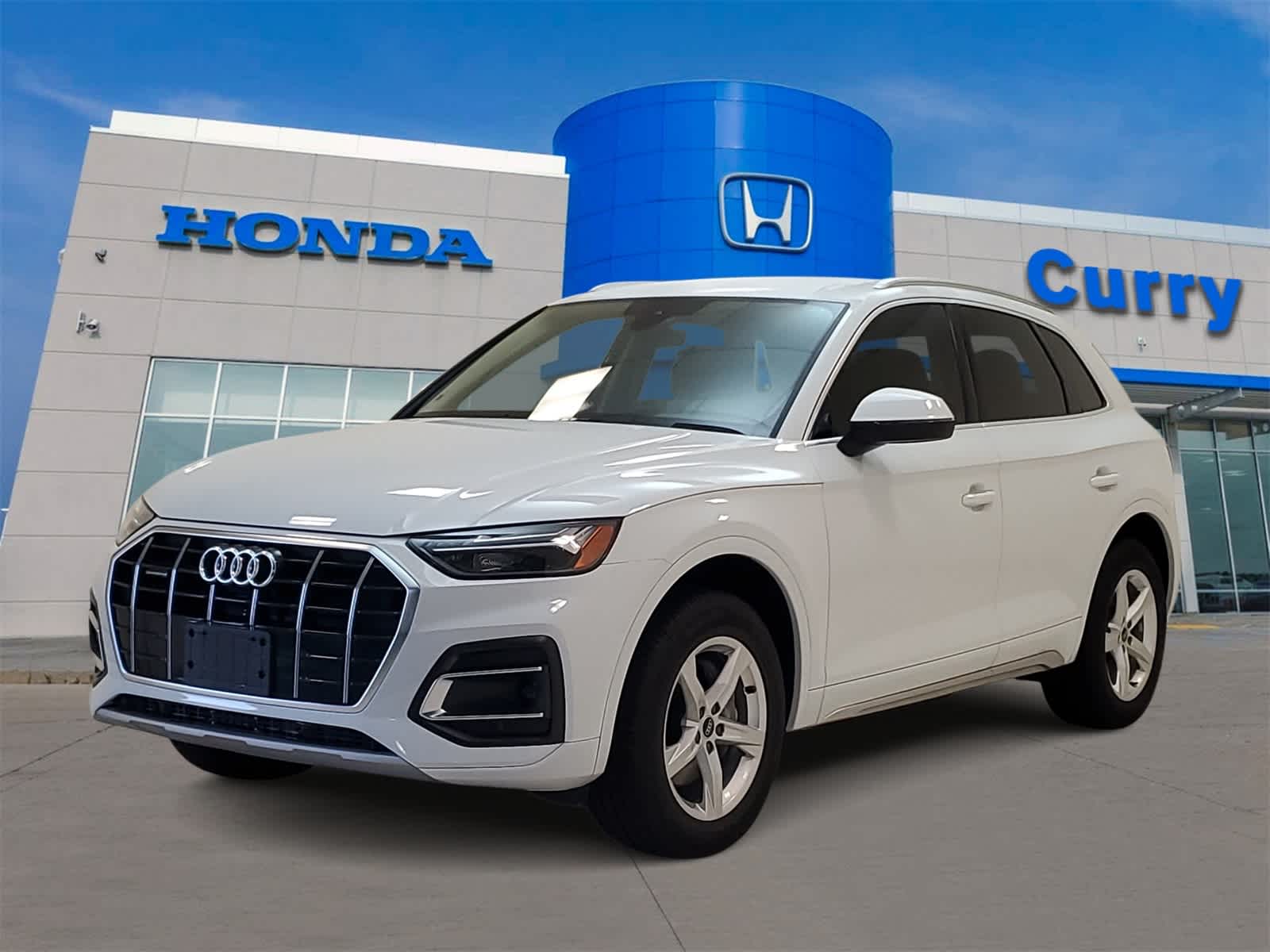 Thumbnail: 2024 Audi Q5 - 1