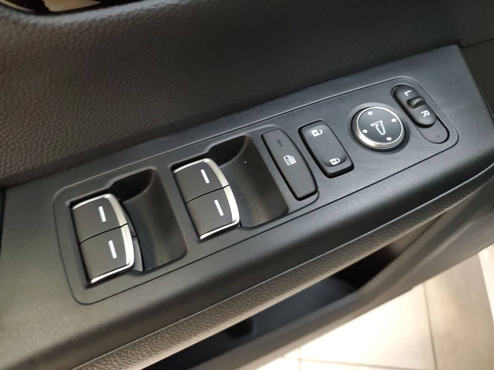 Thumbnail: 2026 Honda CR-V - 17