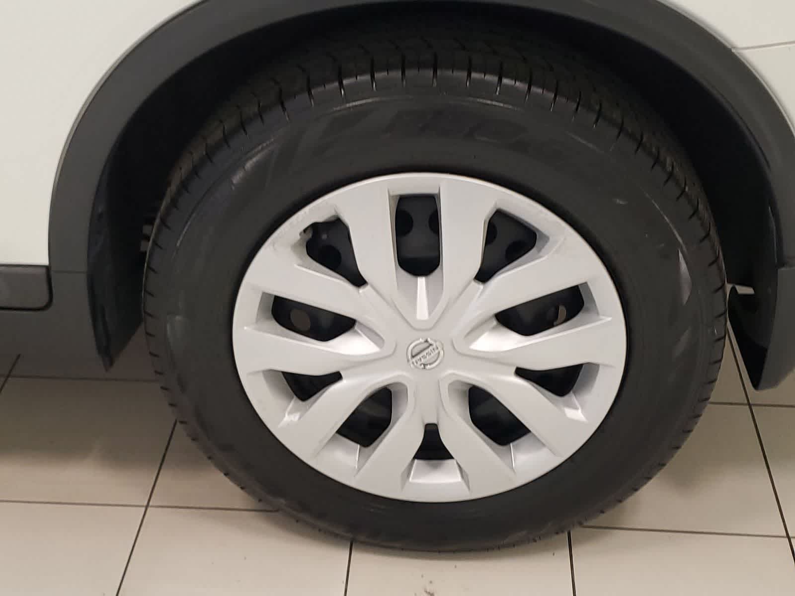 Thumbnail: 2018 Nissan Rogue - 20