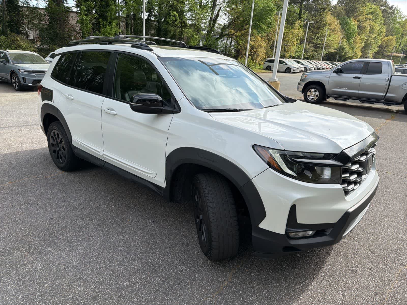 Thumbnail: 2022 Honda Passport - 14