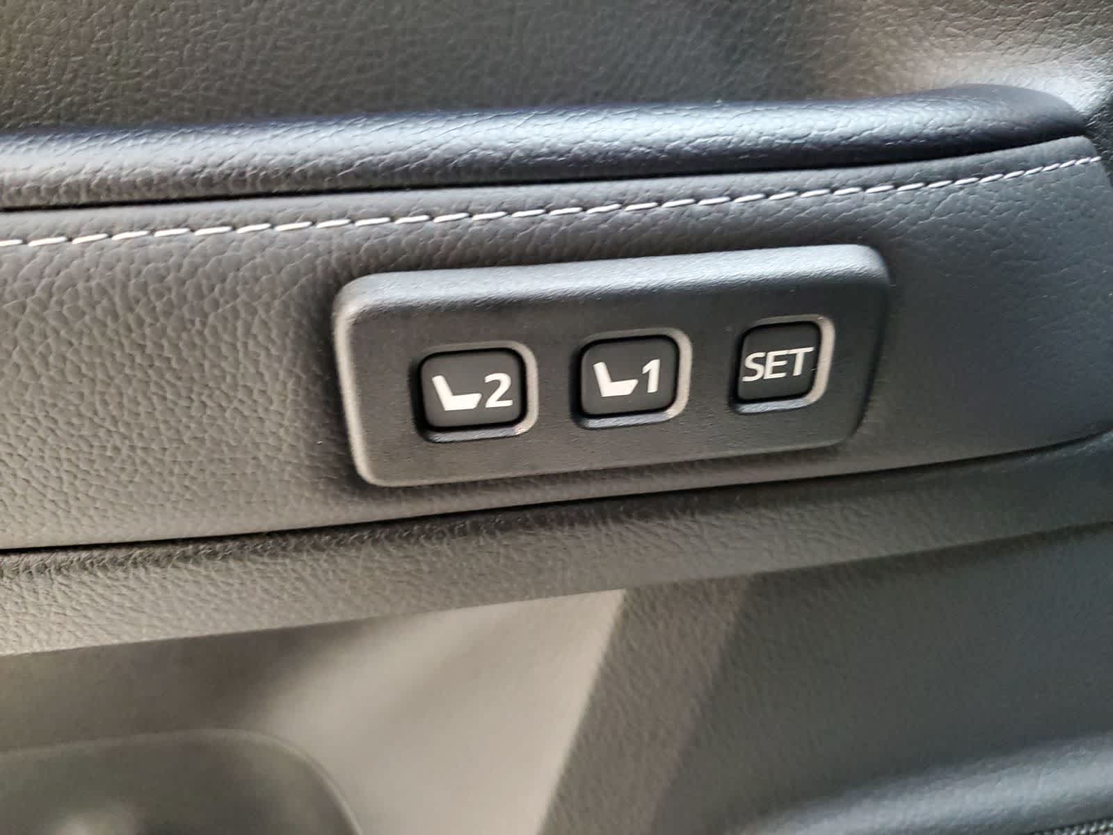 Thumbnail: 2023 Toyota 4Runner - 19