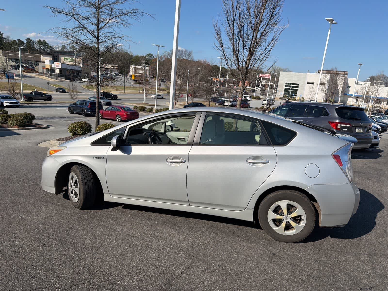 Thumbnail: 2012 Toyota Prius - 7