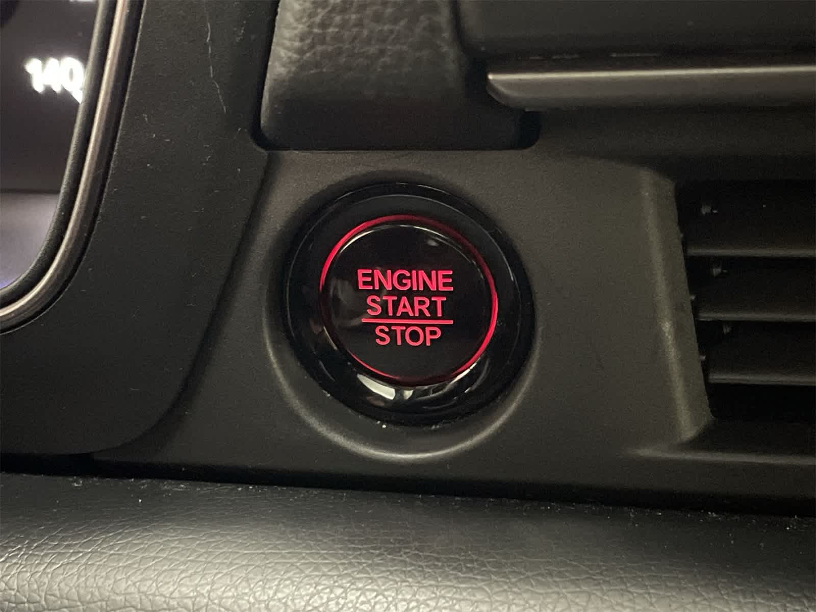 Thumbnail: 2024 Honda Pilot - 7