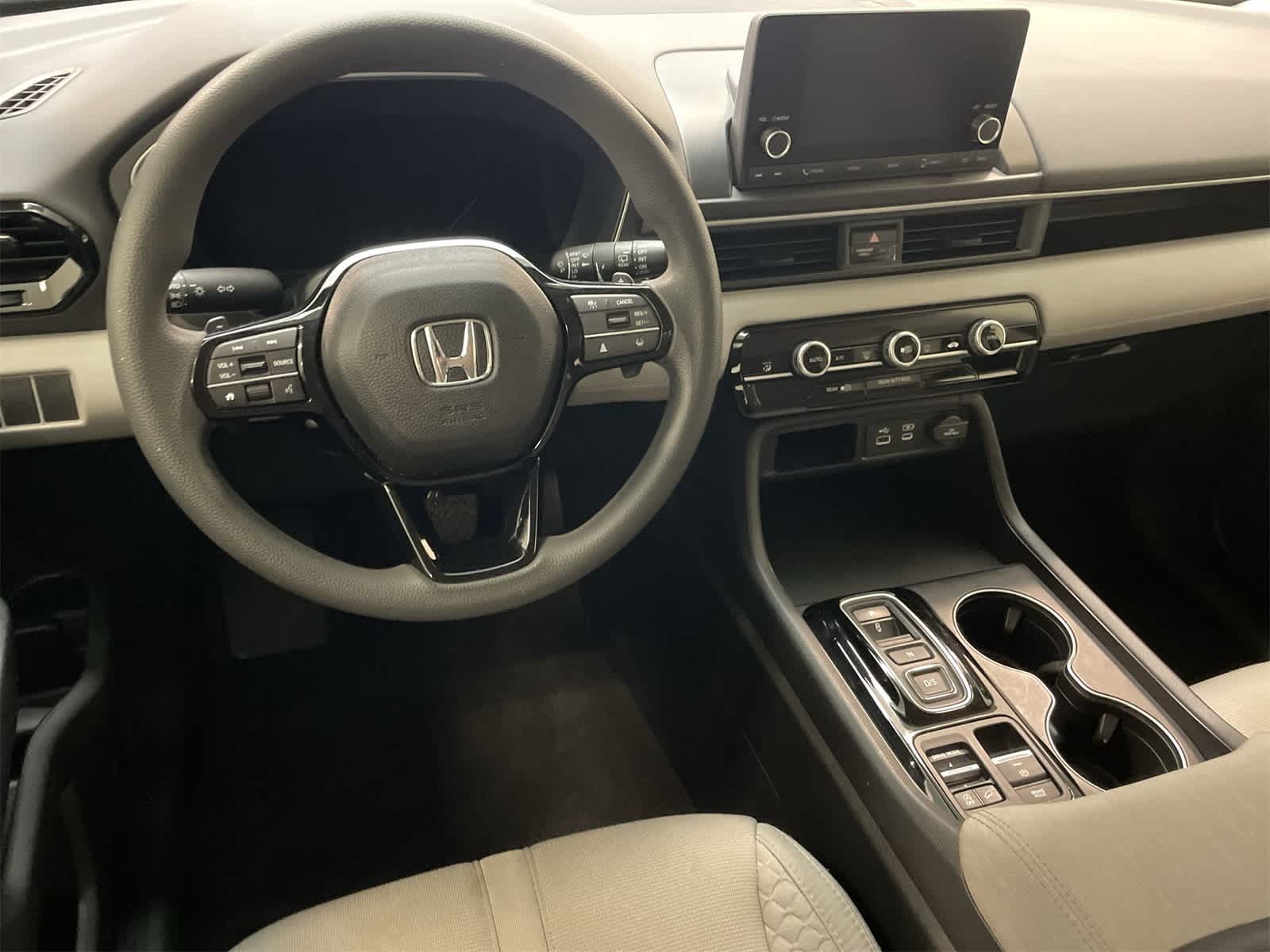 2023 Honda Pilot LX 17