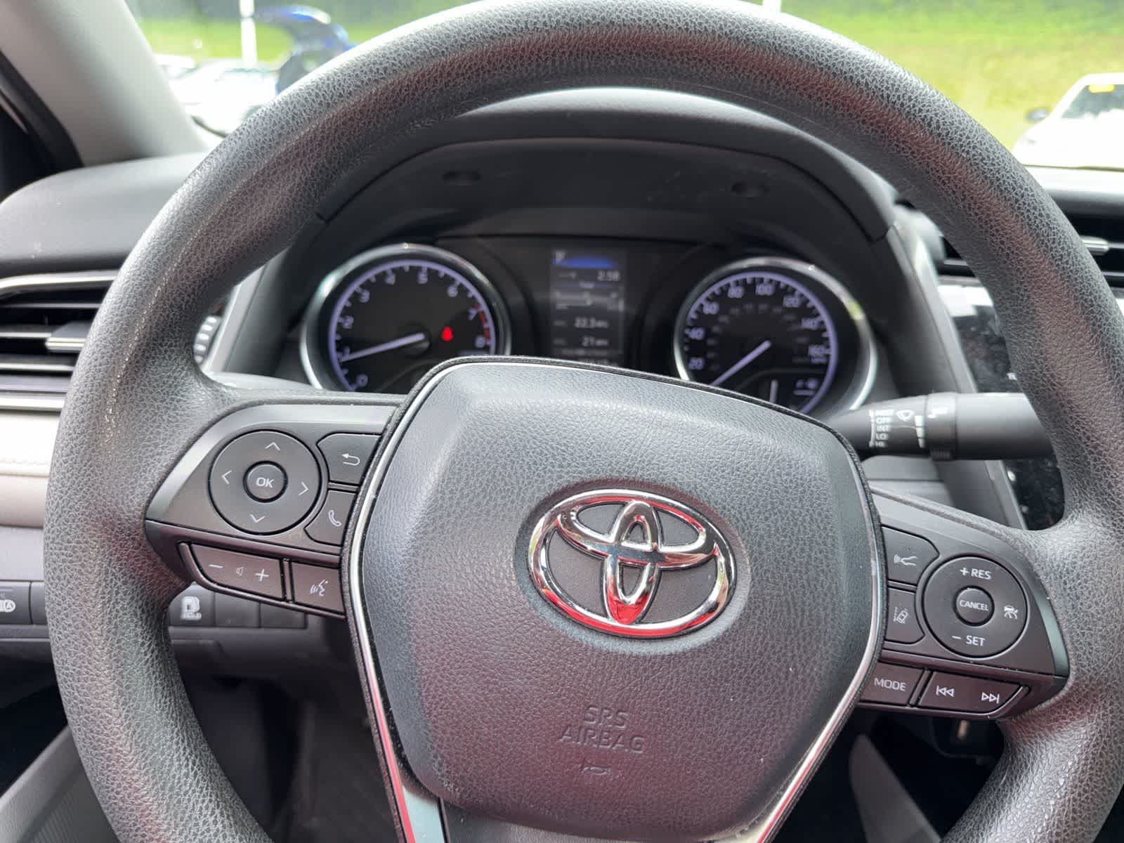 Thumbnail: 2020 Toyota Camry - 21