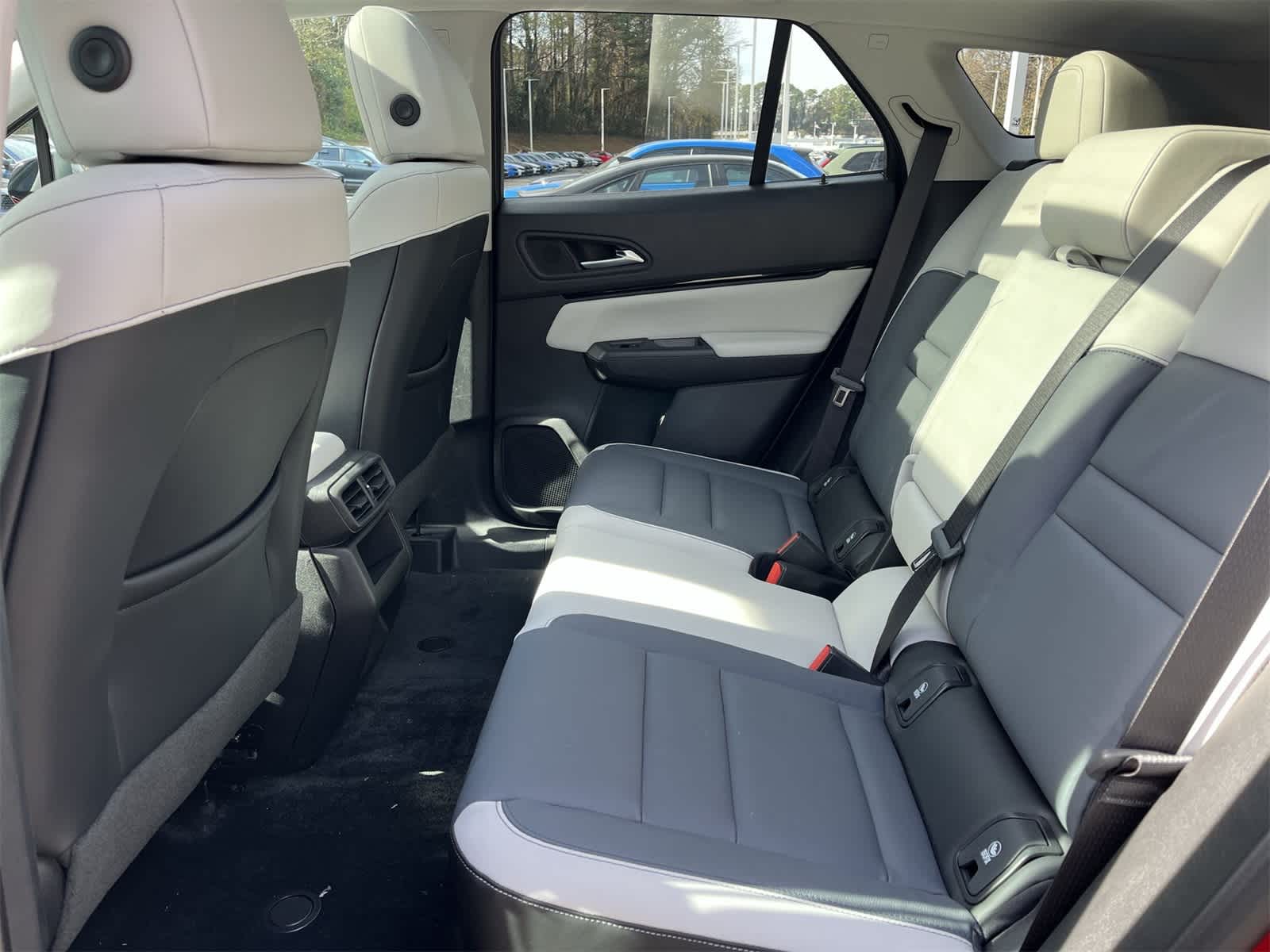 Thumbnail: 2026 Honda Prologue - 10