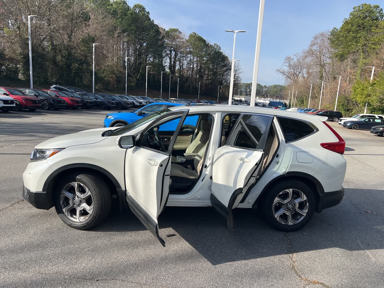 Thumbnail: 2017 Honda CR-V - 17