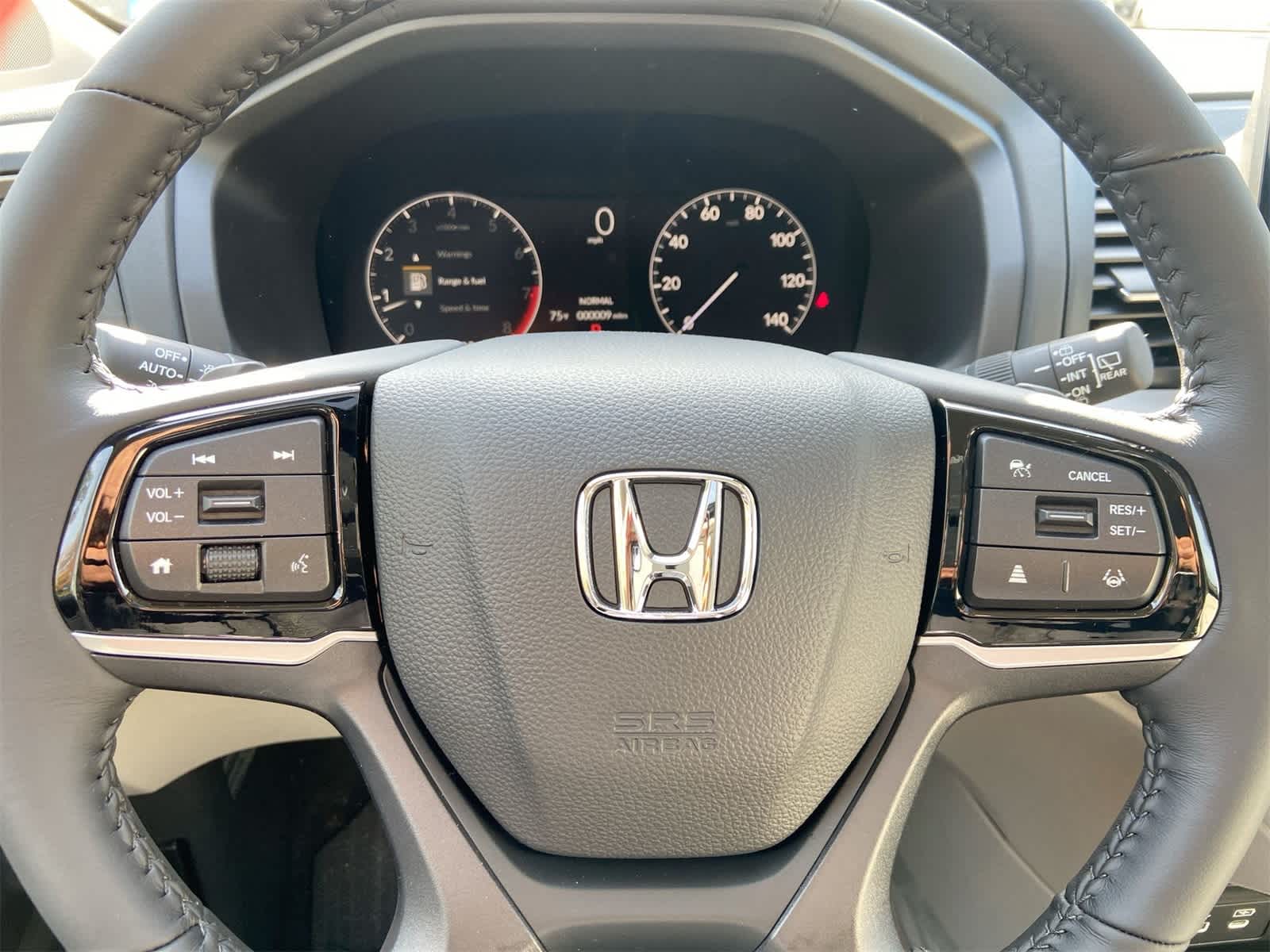 Thumbnail: 2025 Honda Odyssey - 21