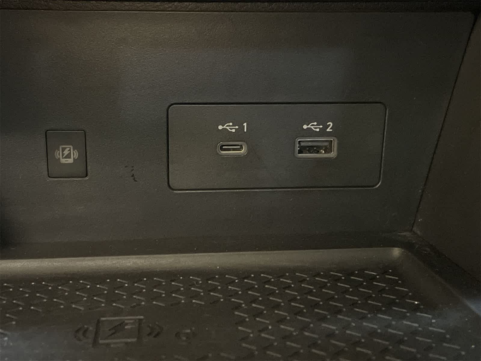 Thumbnail: 2023 Nissan Pathfinder - 9