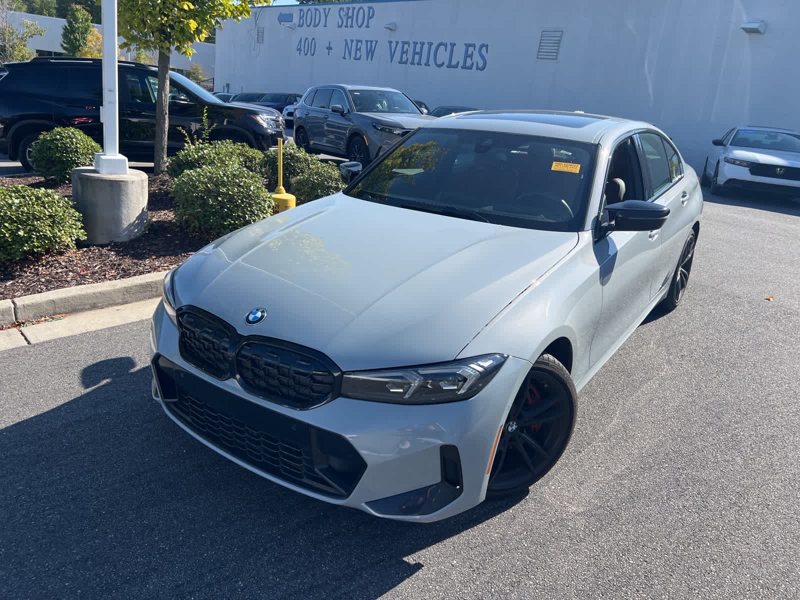 Thumbnail: 2023 BMW 3 Series - 3