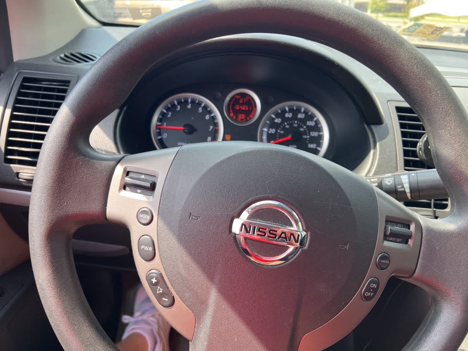 Thumbnail: 2012 Nissan Sentra - 21