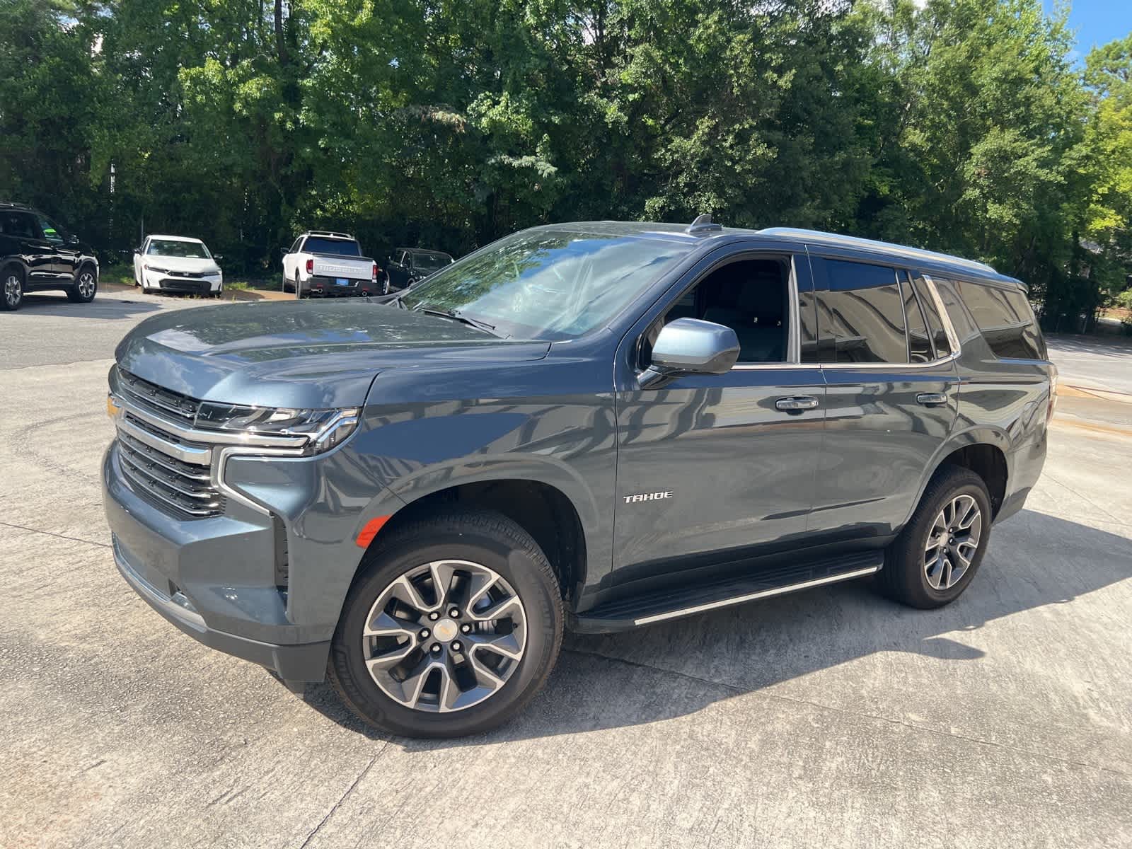 Thumbnail: 2021 Chevrolet Tahoe - 4