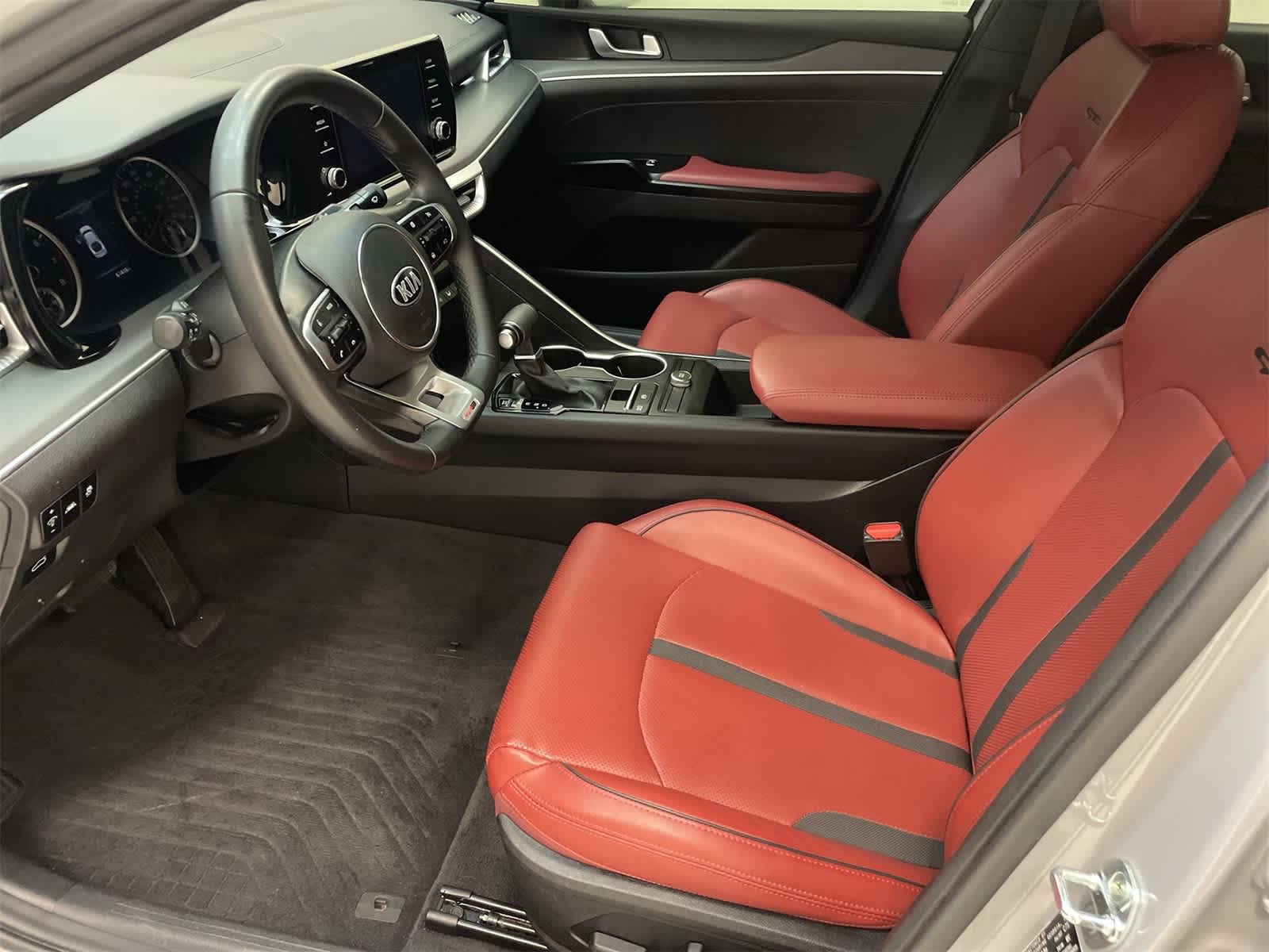 Thumbnail: 2021 Kia K5 - 16