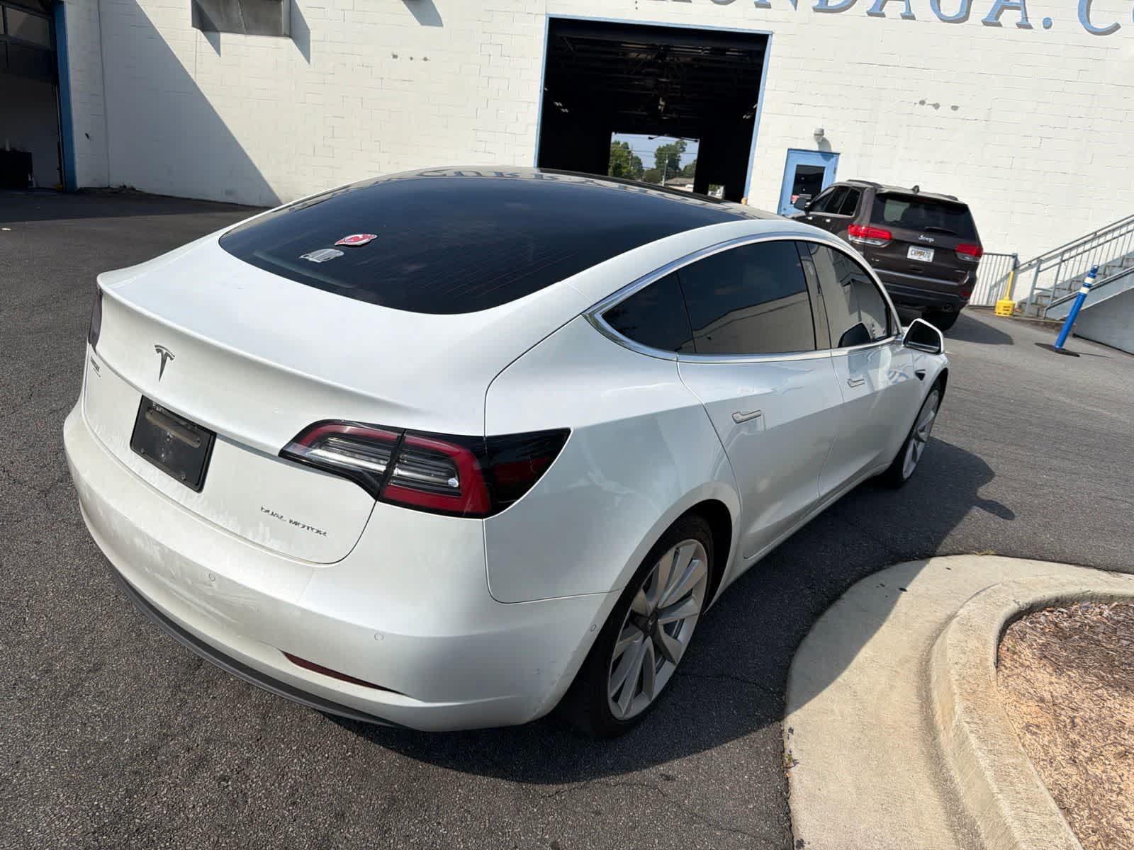 Thumbnail: 2019 Tesla Model 3 - 10