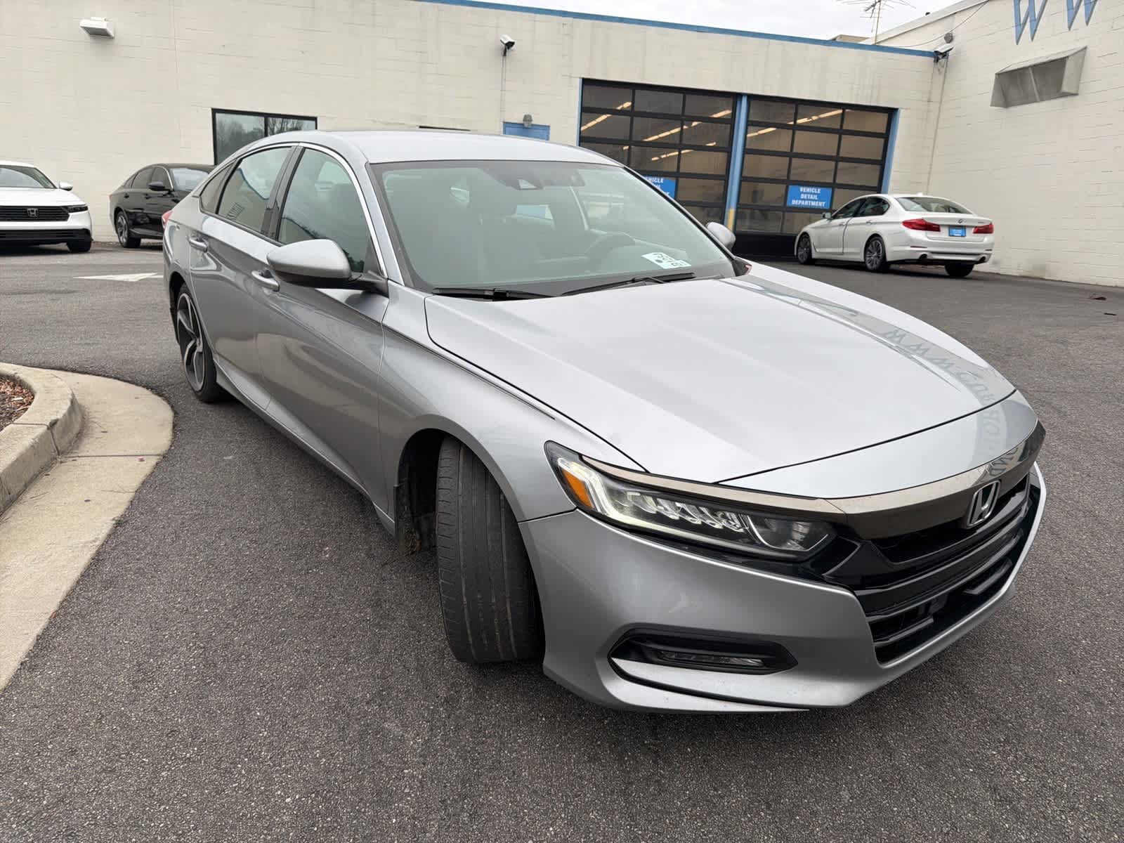 Thumbnail: 2018 Honda Accord - 13
