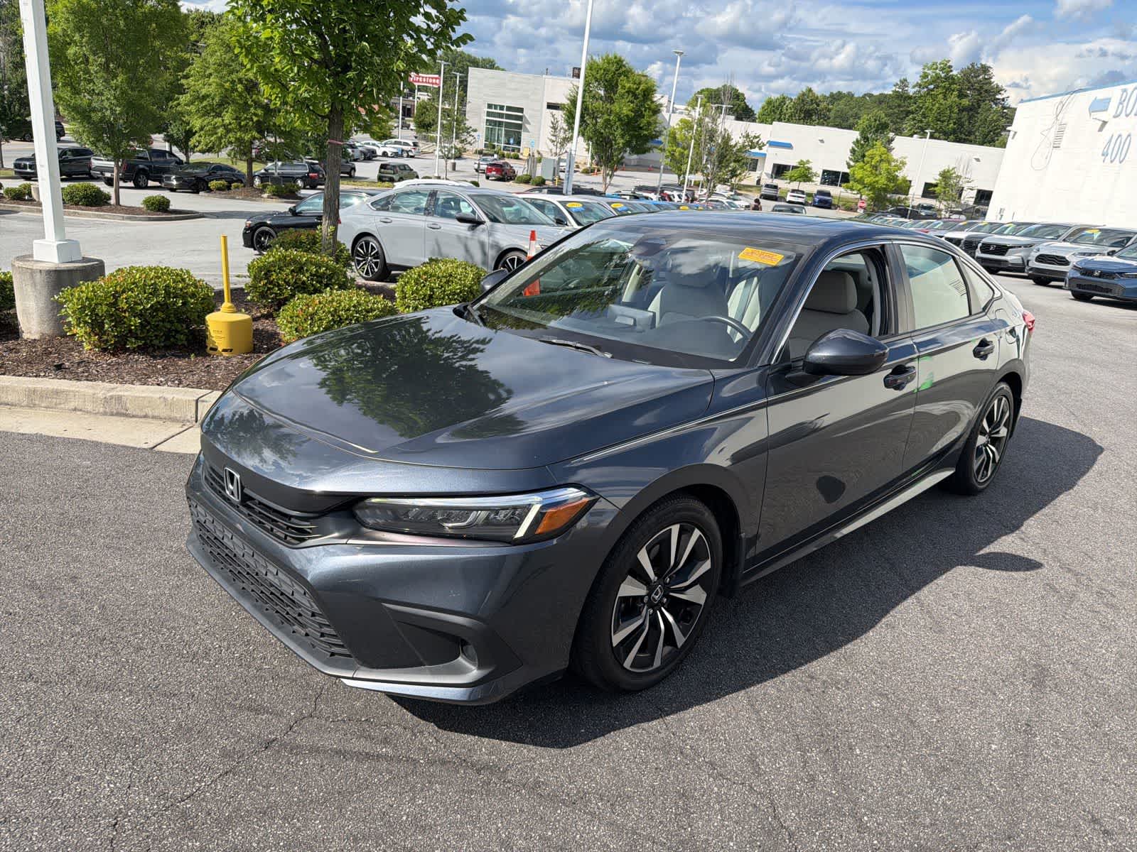 Thumbnail: 2023 Honda Civic - 3