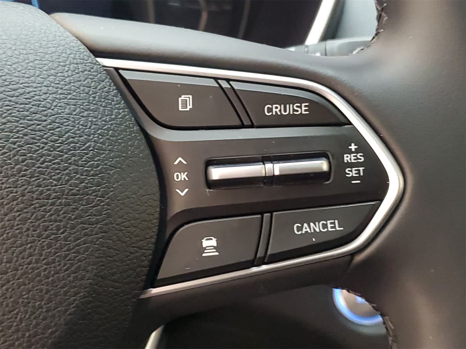 Thumbnail: 2019 Hyundai Santa Fe - 13